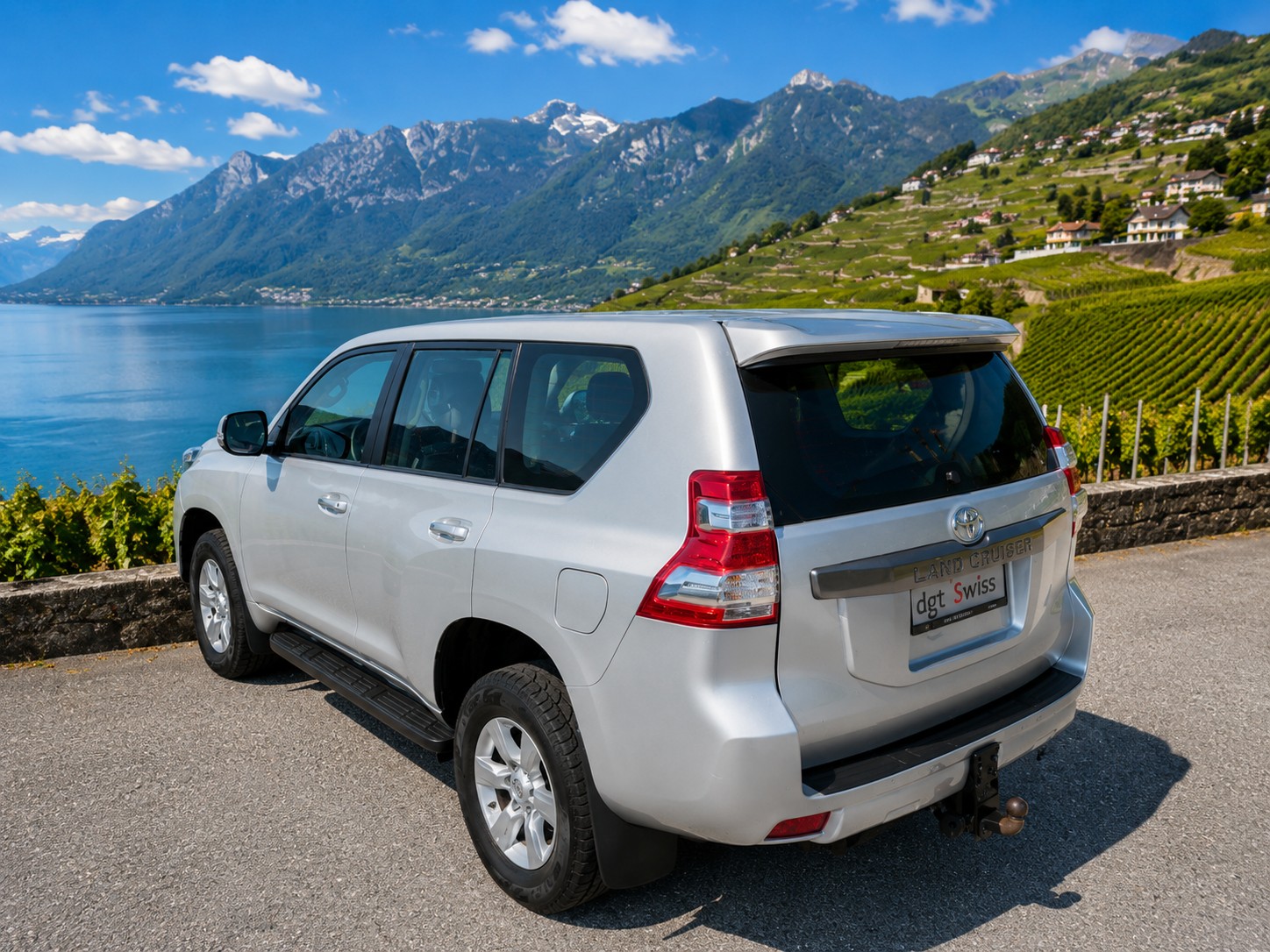 TOYOTA Land Cruiser 2.8TD Luna Automatic-image-2