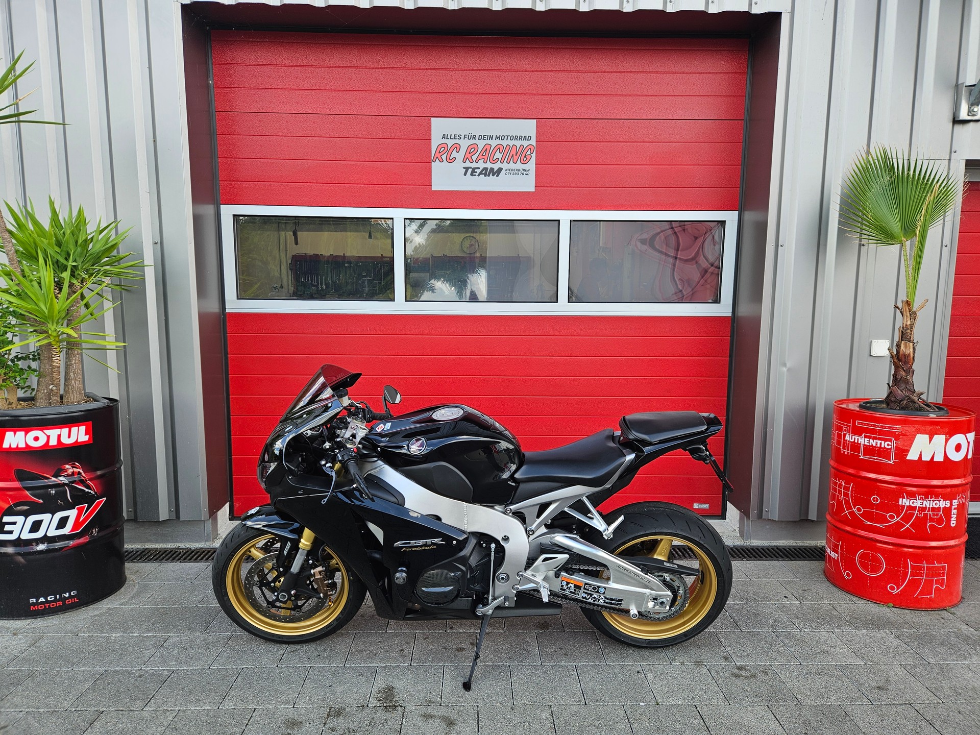 HONDA CBR 1000 RA ABS-image-1
