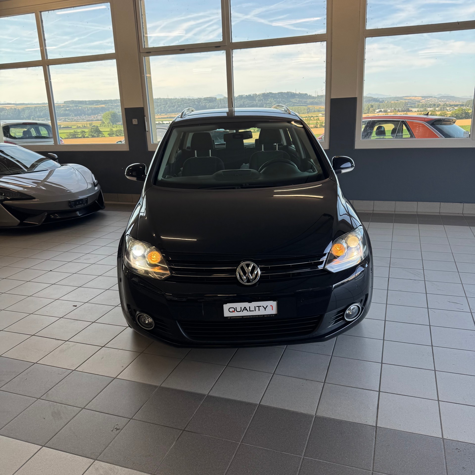 VW Golf Plus 1.2 TSI Team DSG-showroom-element-1
