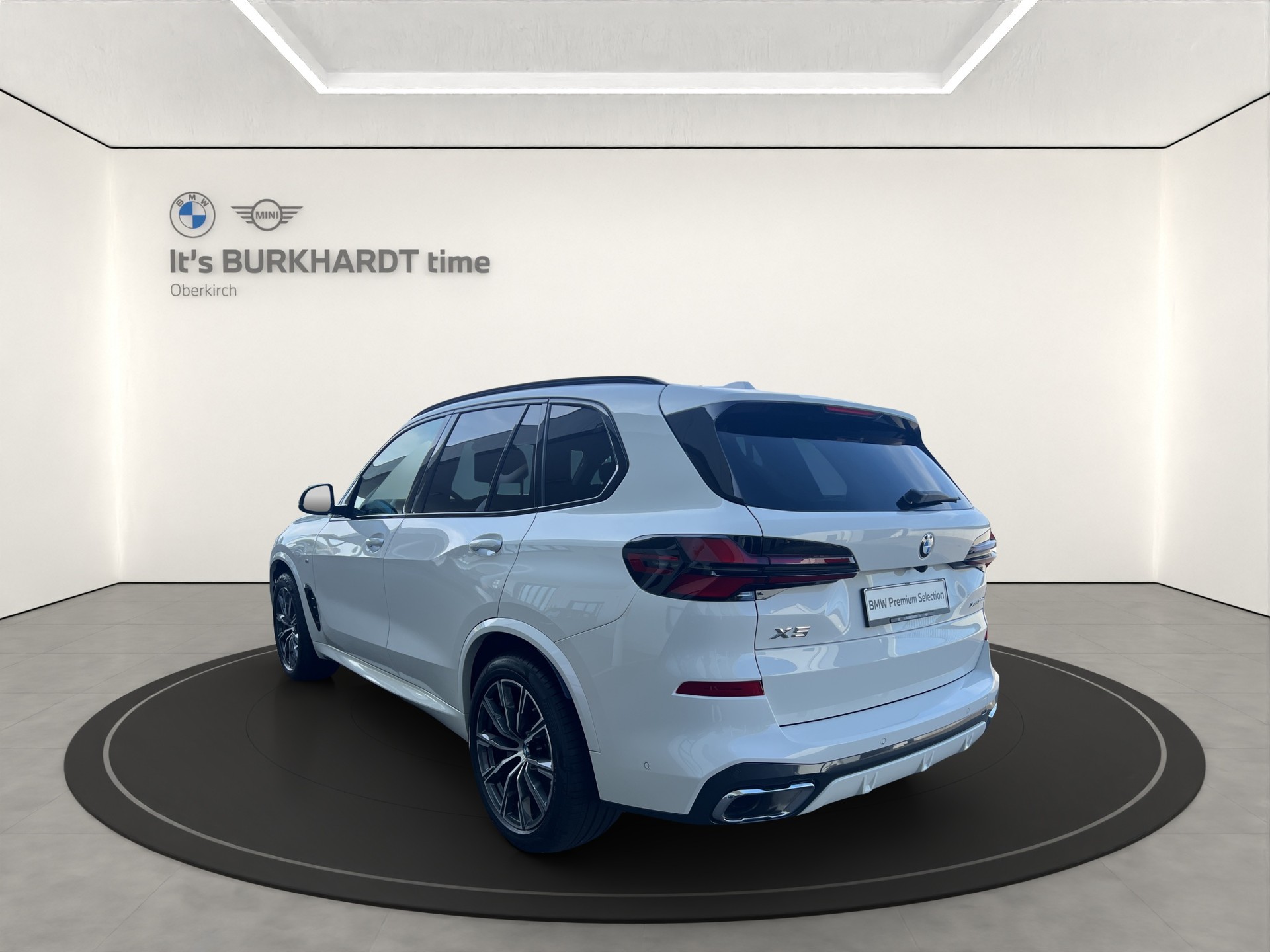 BMW X5 xDr 48V 30d M Sport-showroom-element-2