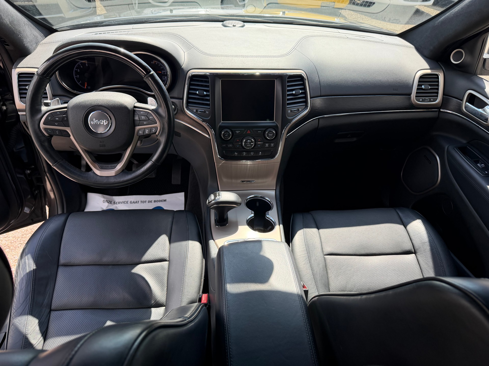 JEEP Grand Cherokee 3.0 CRD Summit Automatic-image-8