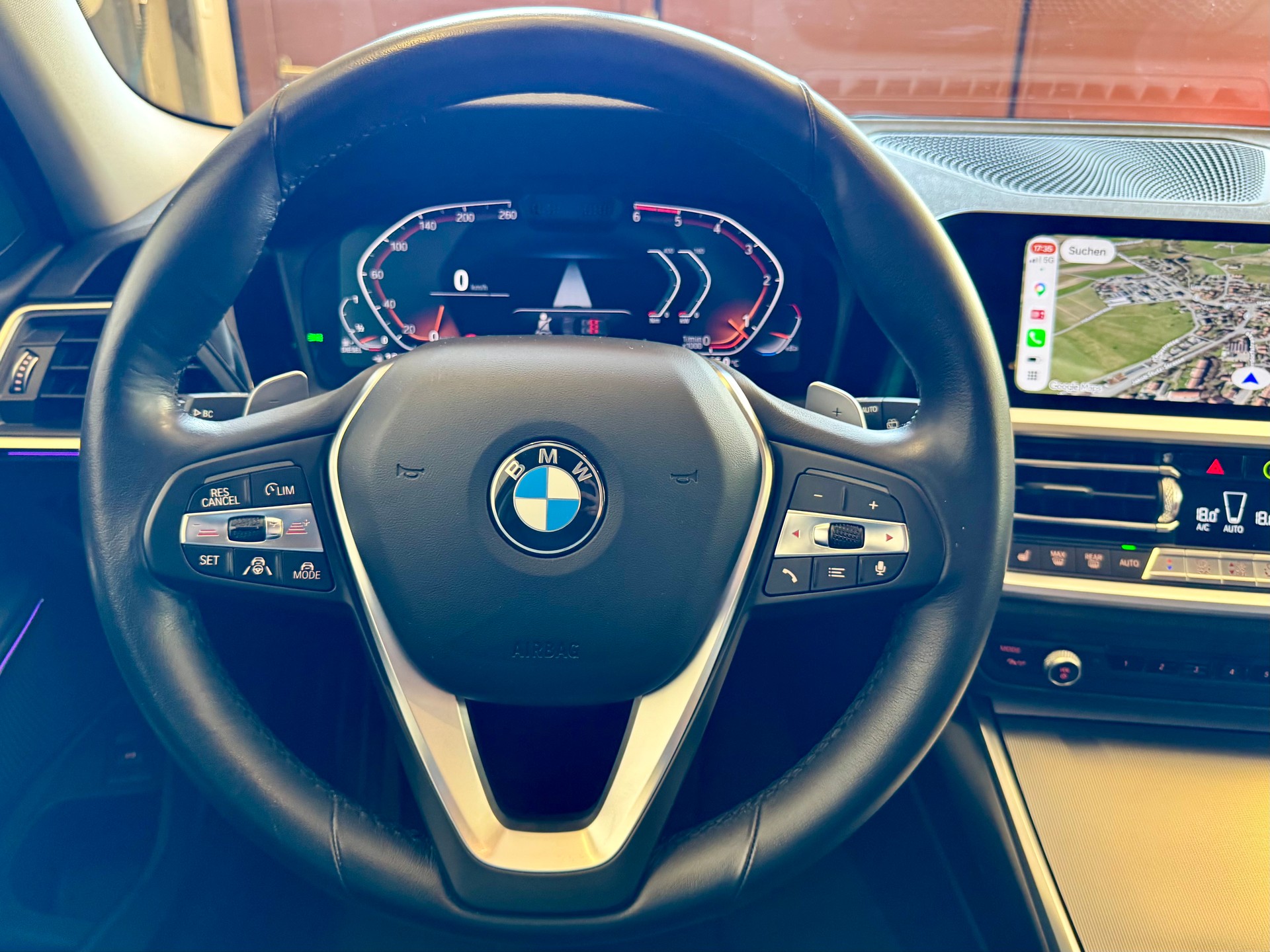 BMW 320d xDrive Touring Sport Line Steptronic-image-23