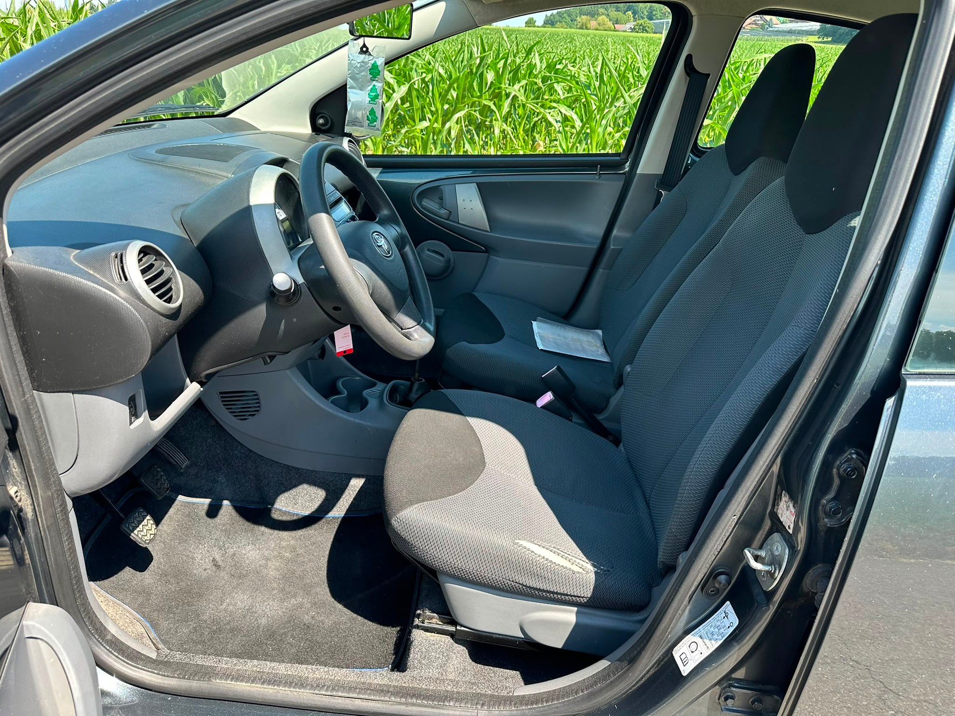 TOYOTA Aygo 1.0 Linea Luna-image-10