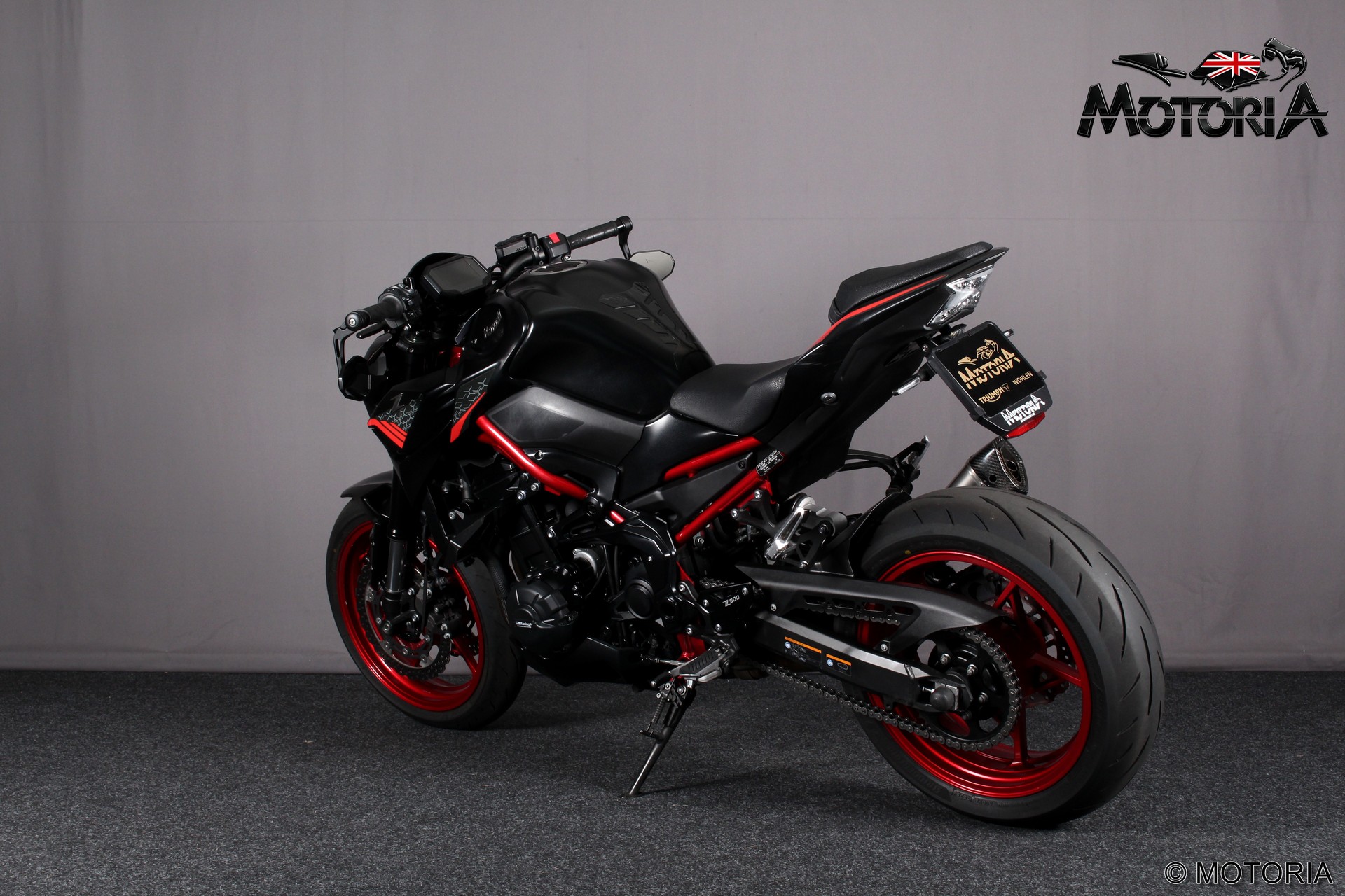 KAWASAKI Z 900 (35kW)-image-4