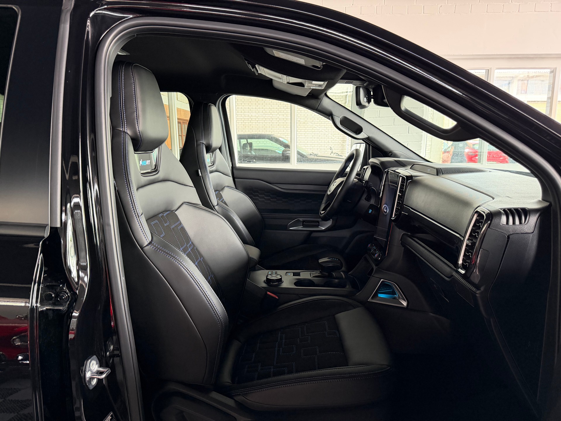 FORD Ranger MS-RT Wildtrak 3.0 Eco Blue e-4WD Automat-image-7