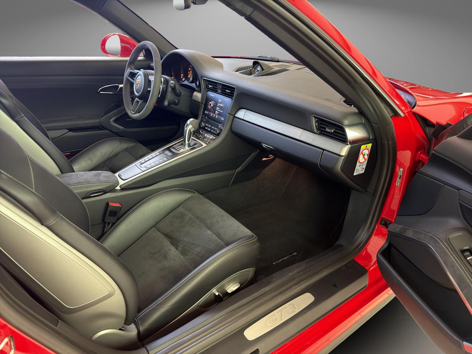 PORSCHE 911 Coupé 4.0 GT3 PDK-image-20