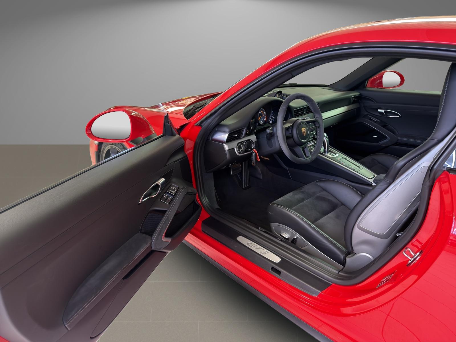 PORSCHE 911 Coupé 4.0 GT3 PDK-image-10