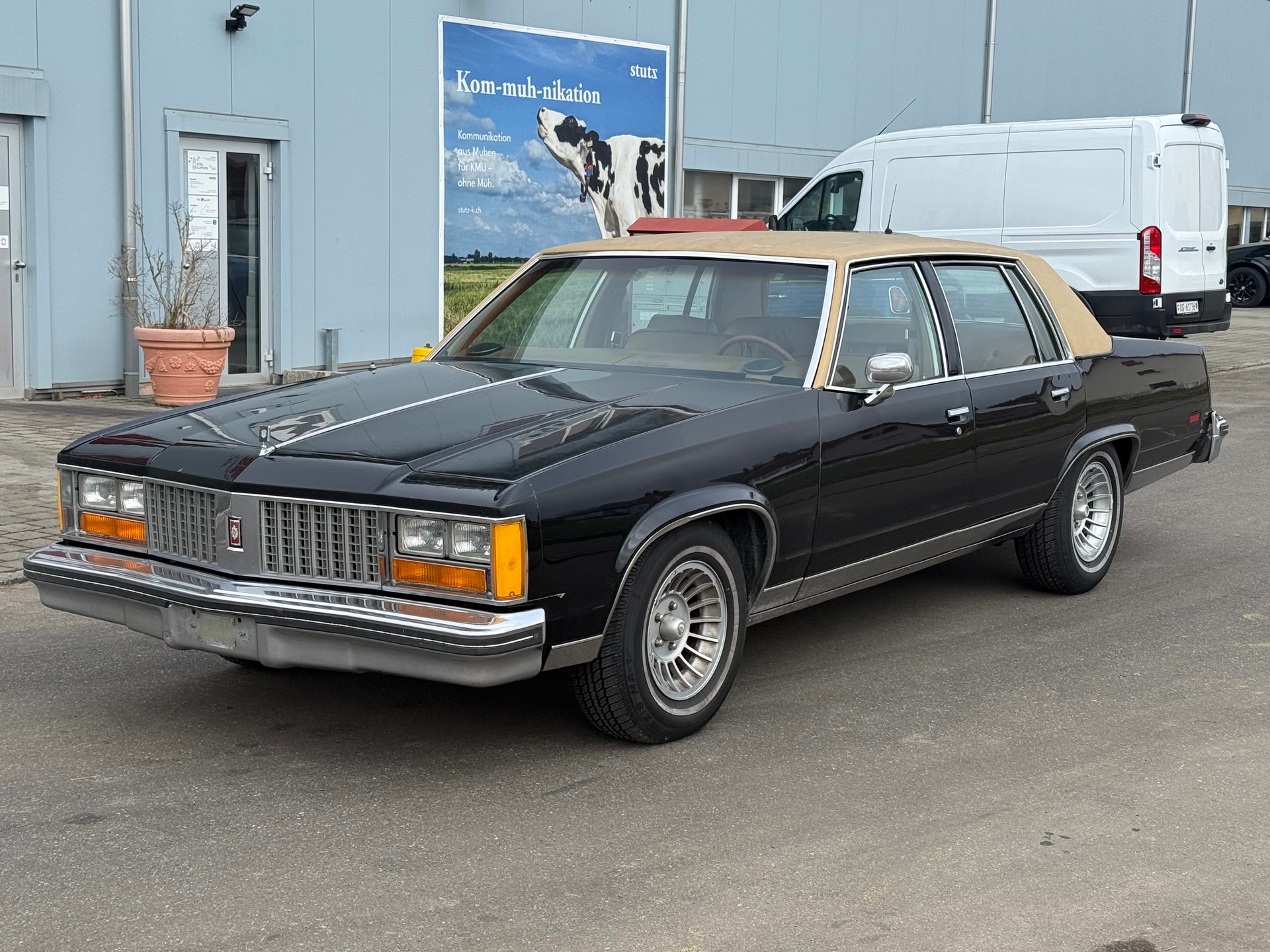 OLDSMOBILE 6.6