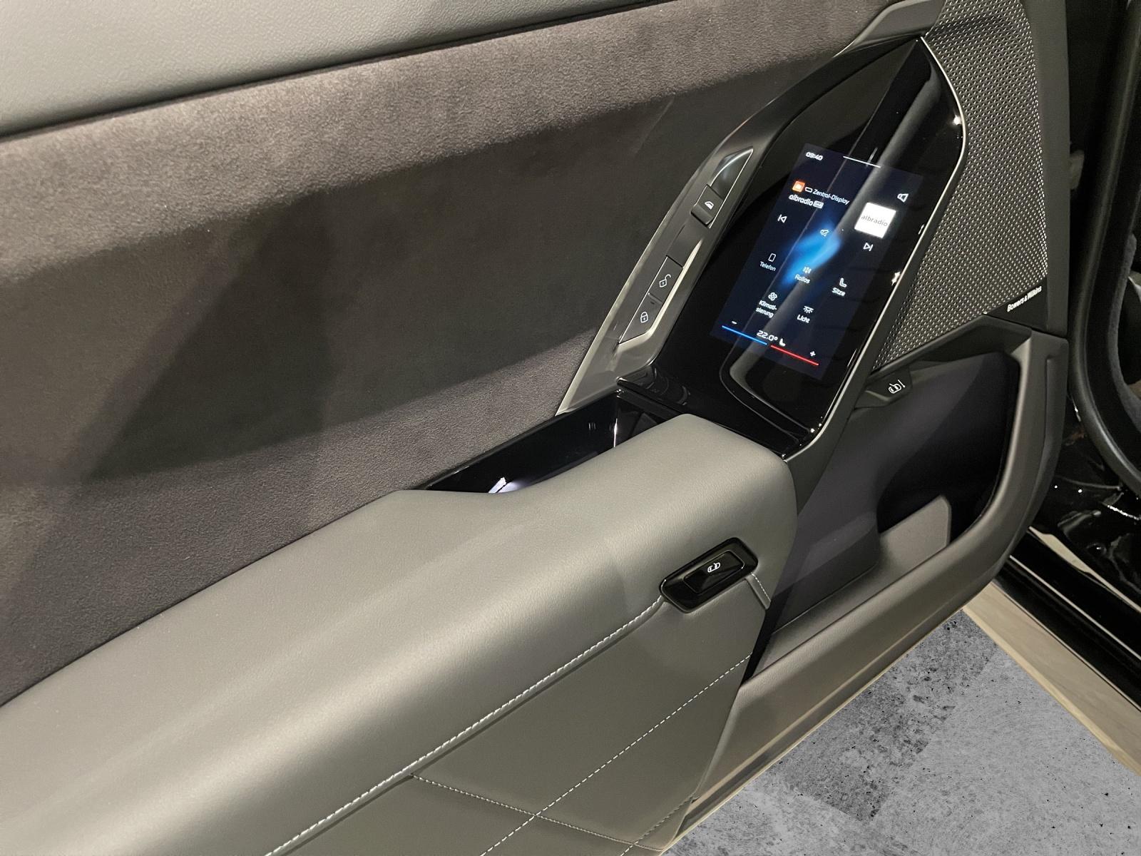 BMW i7 xDrive60-image-14
