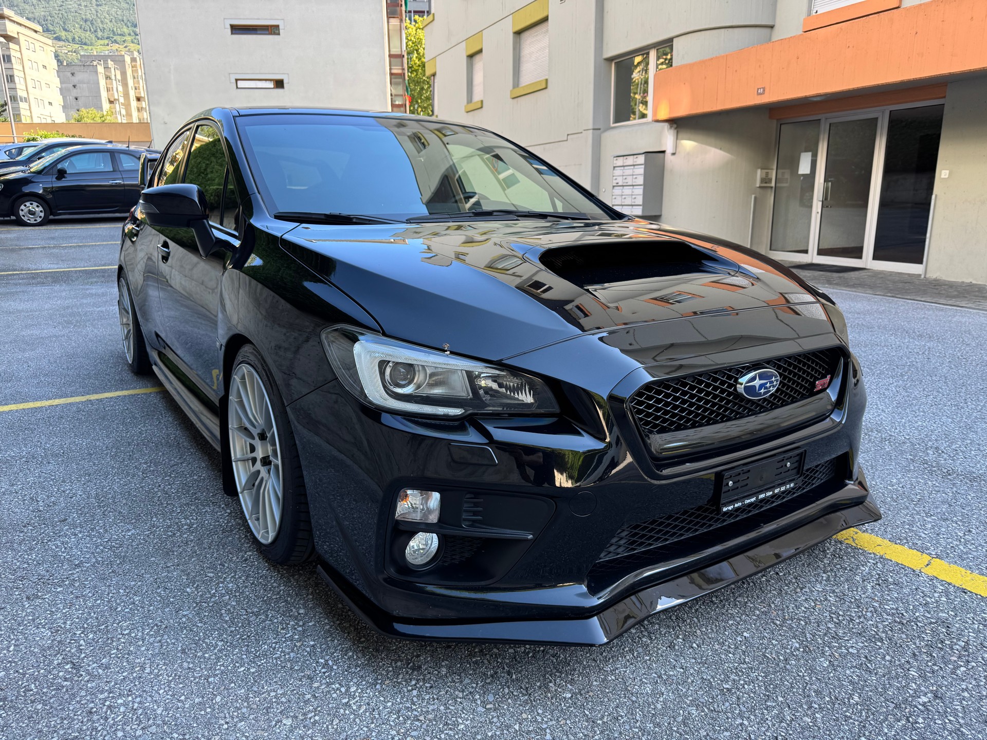SUBARU WRX 2.5 Turbo 4WD STI Sport S-showroom-element-1