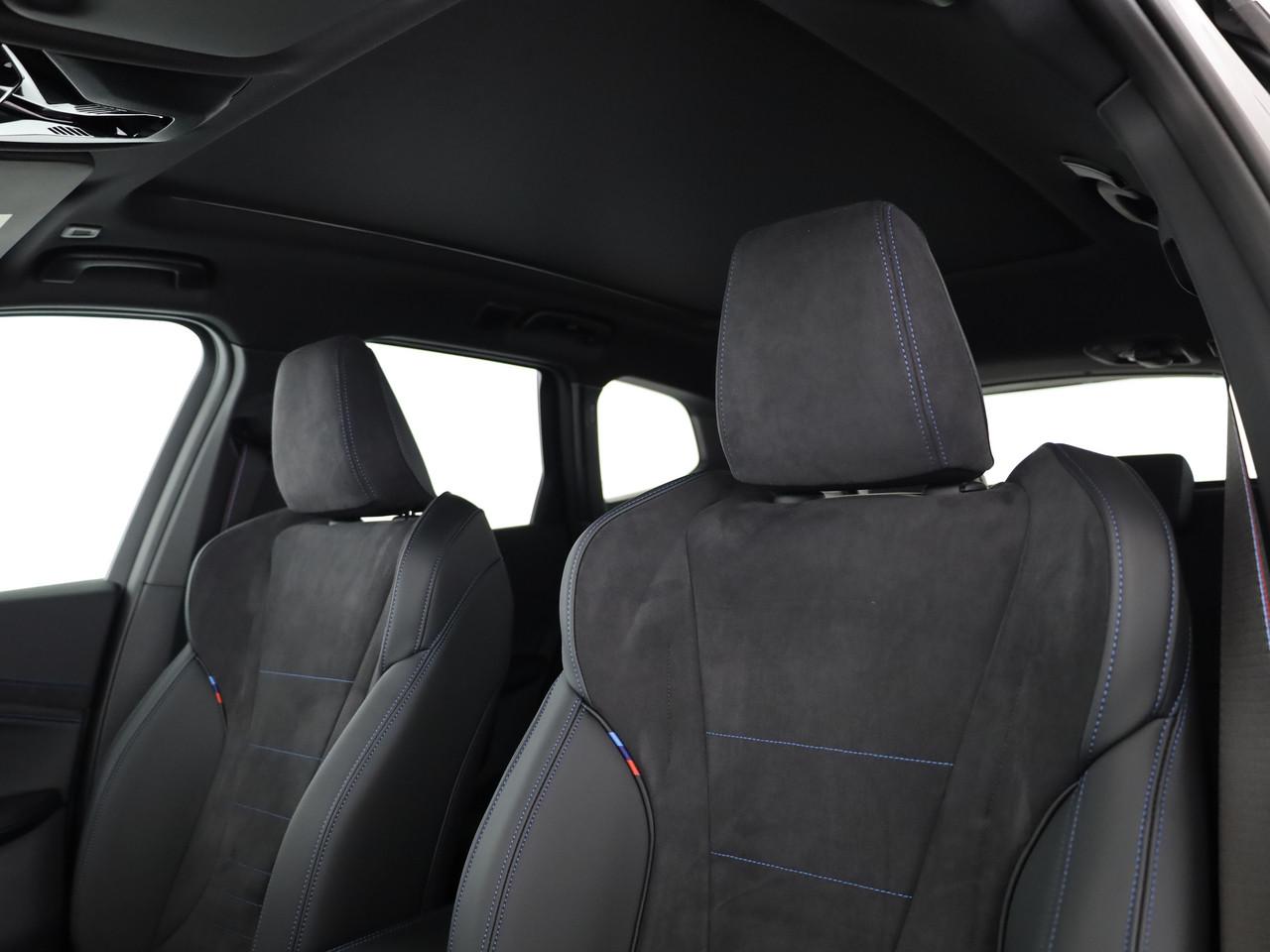 BMW X1 23i xDrive paddles-image-9