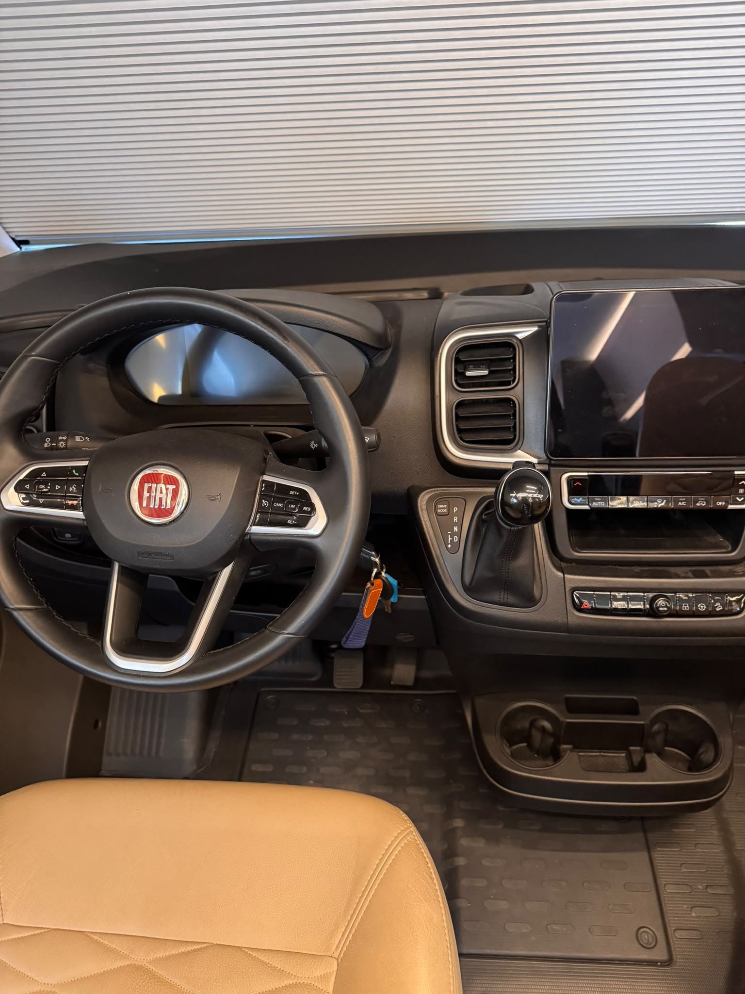 ADRIA SONIC PLUS 600 SL-image-4