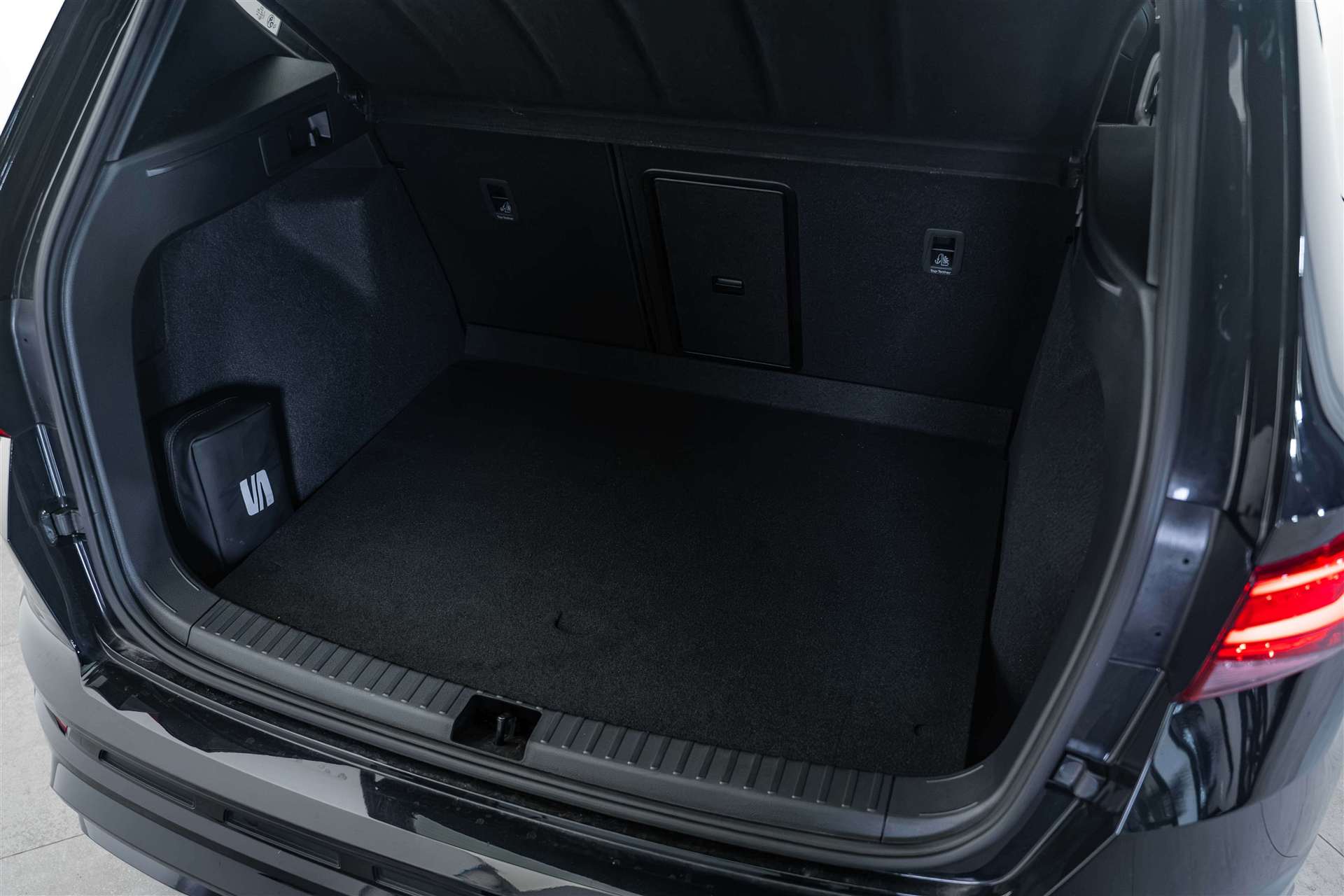 CUPRA CUPRA Ateca 2.0TSI VZ 4Drive DSG Tribe Edition-image-5