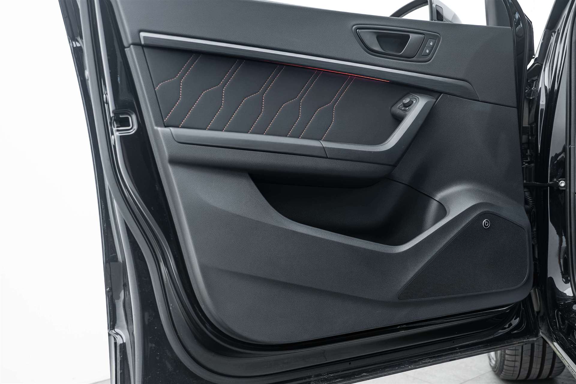 CUPRA CUPRA Ateca 2.0TSI VZ 4Drive DSG Tribe Edition-image-7