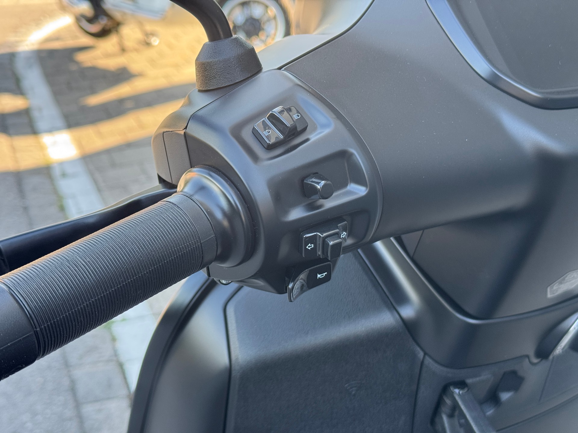 PIAGGIO Vespa GTS 310 Super Sport RST E5+-image-7