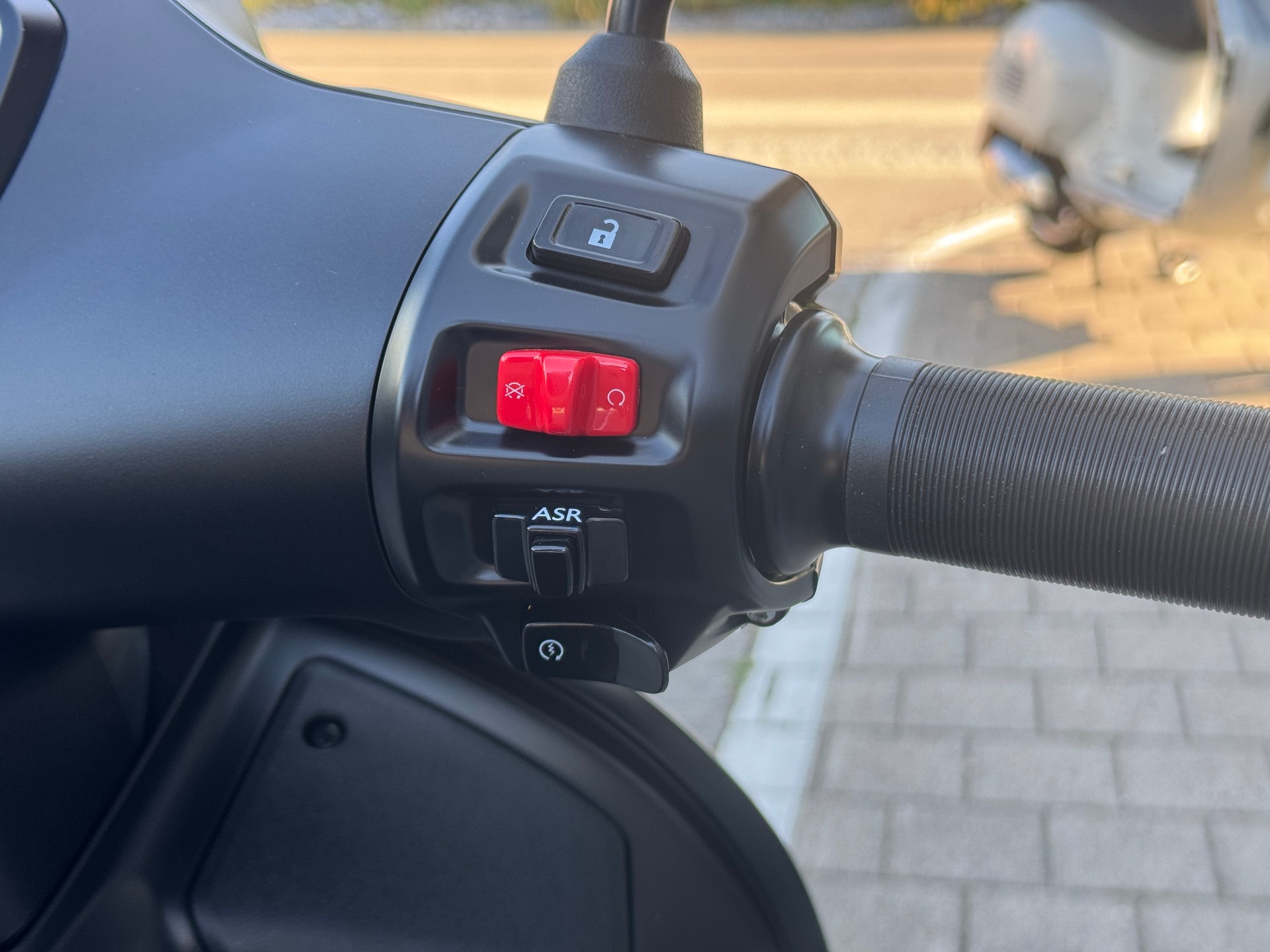 PIAGGIO Vespa GTS 310 Super Sport RST E5+-image-14