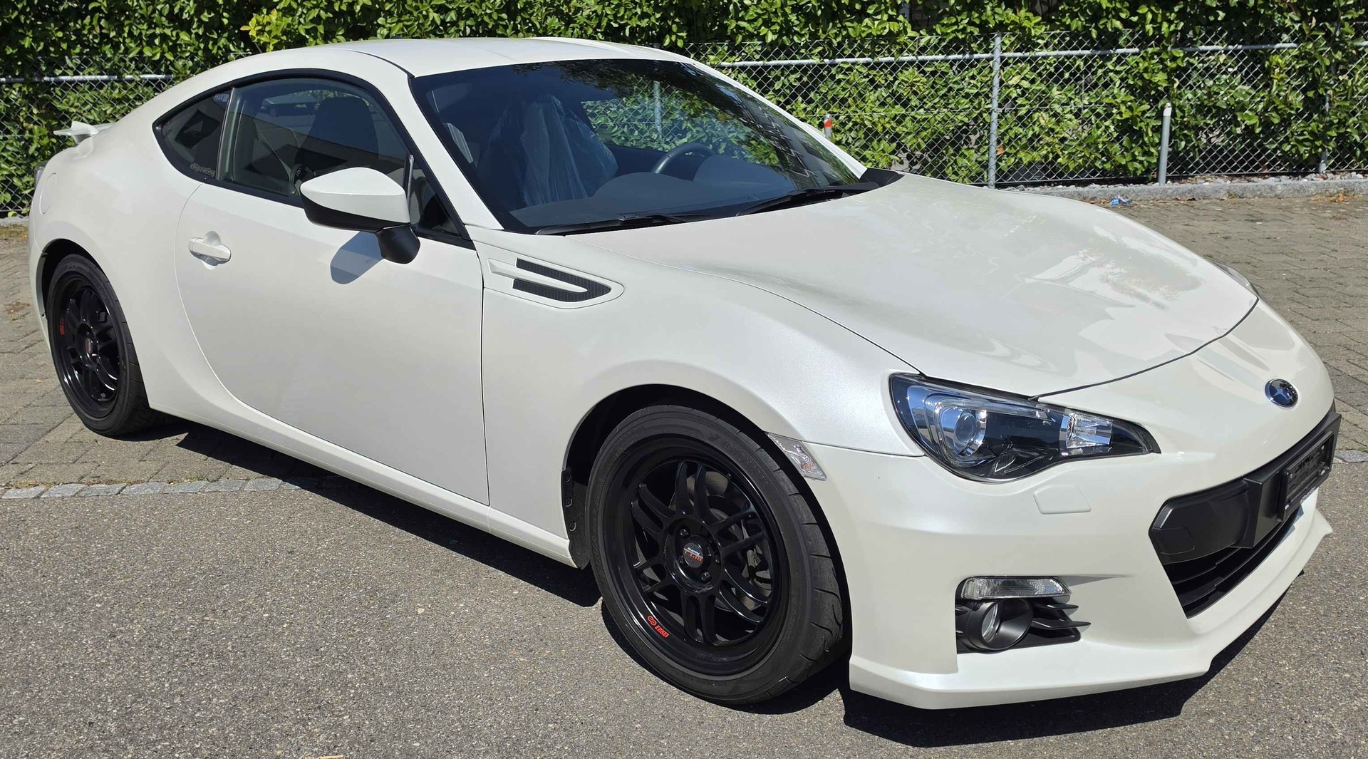 SUBARU BRZ 2.0R