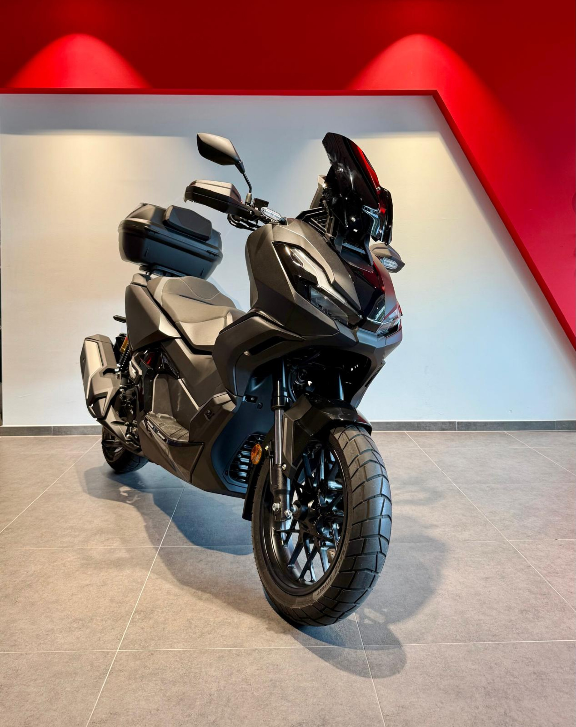 HONDA ADV 350-image-0