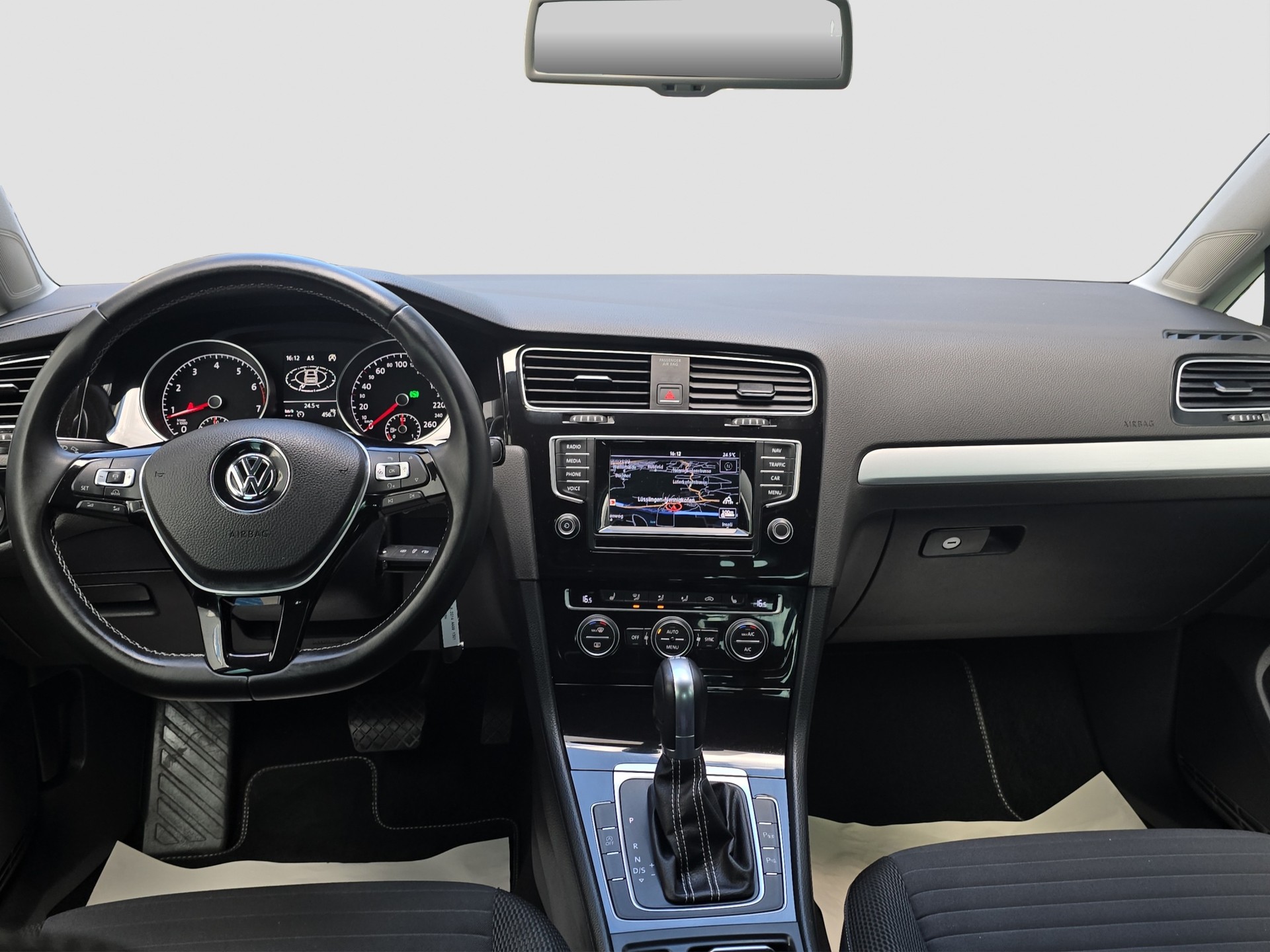 VW Golf 1.4 TSI Cup DSG-image-9