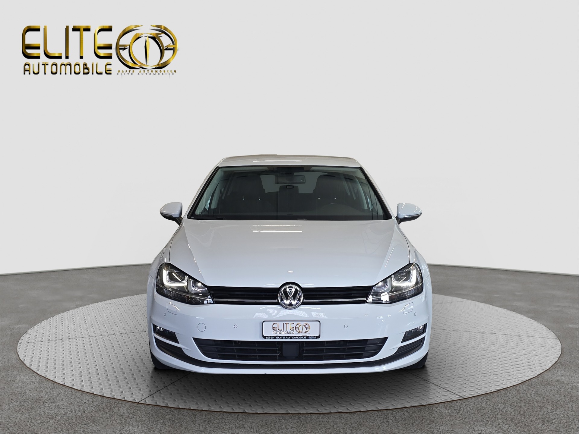 VW Golf 1.4 TSI Cup DSG-showroom-element-1