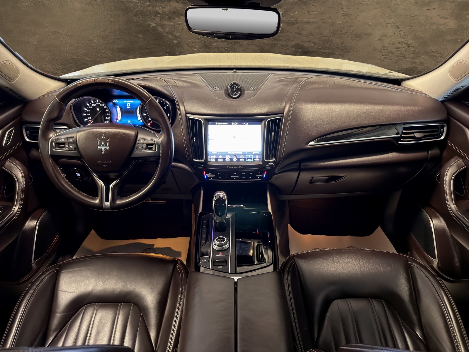 MASERATI Levante D 3.0 V6 Automatica-showroom-element-3