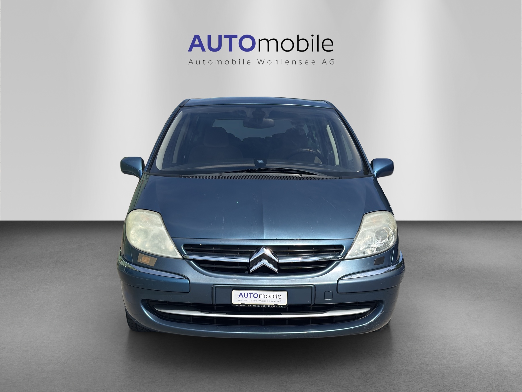CITROEN C8 2.0 16V Exclusive-showroom-element-2