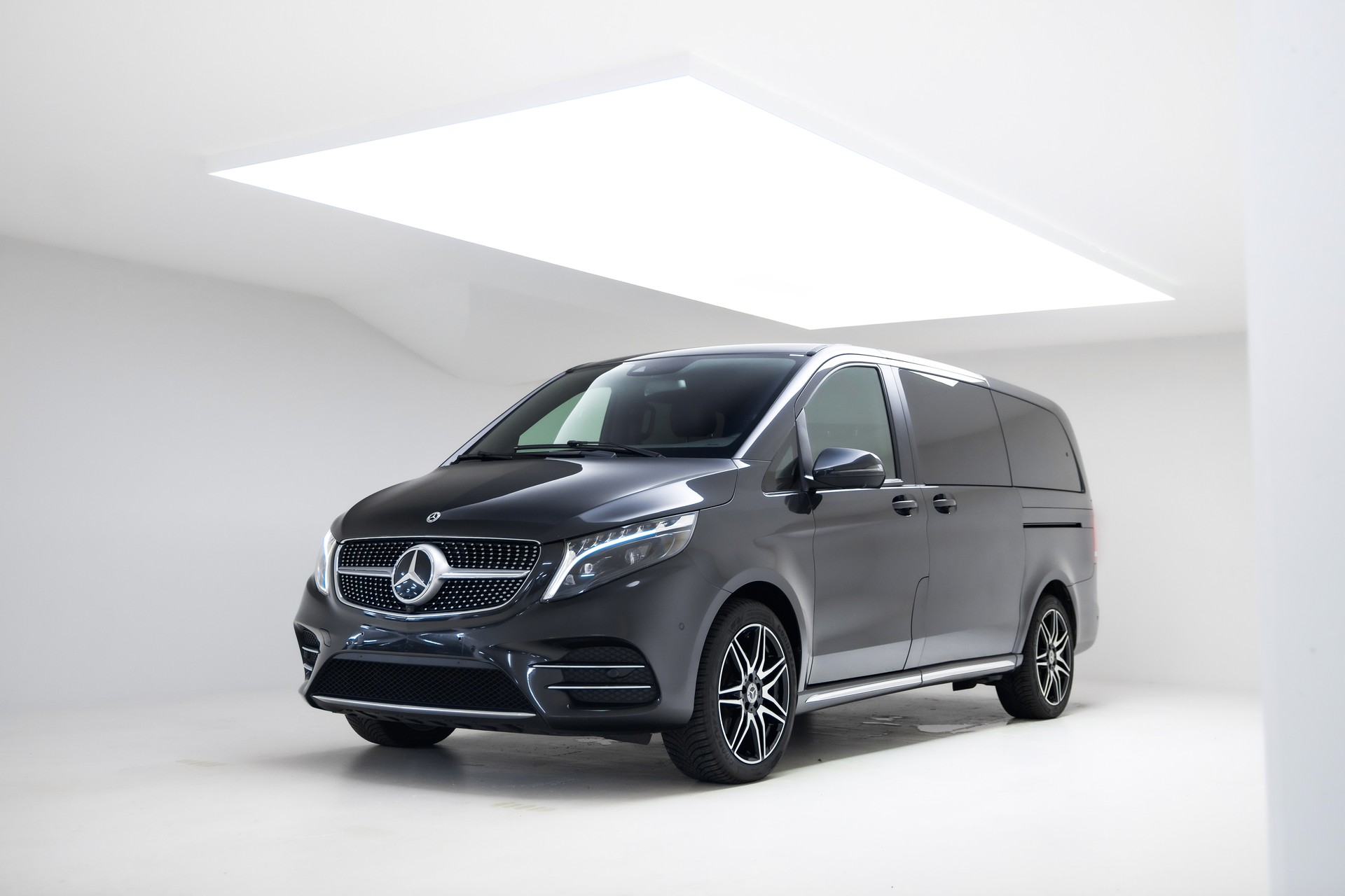 MERCEDES-BENZ V 300 d lang Avantgarde 4Matic 9G-Tronic
