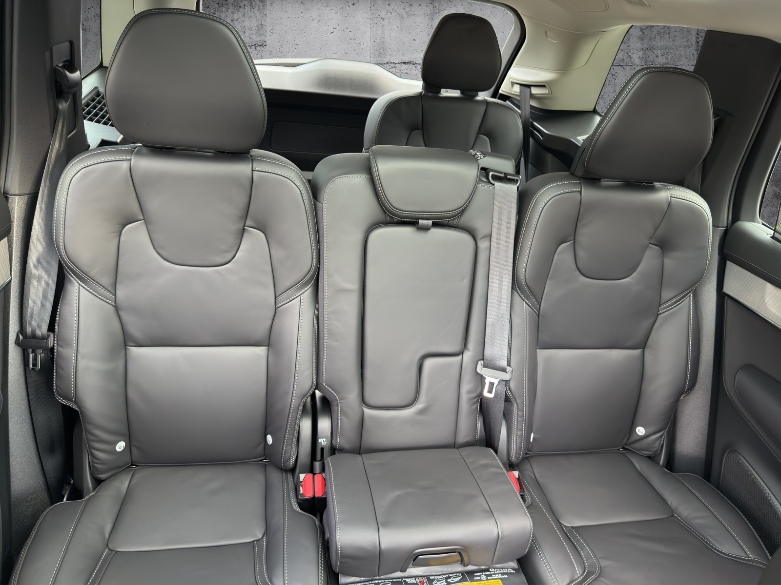 VOLVO XC90 T8 eAWD PluginHybrid Ultra Dark Geartronic-image-17