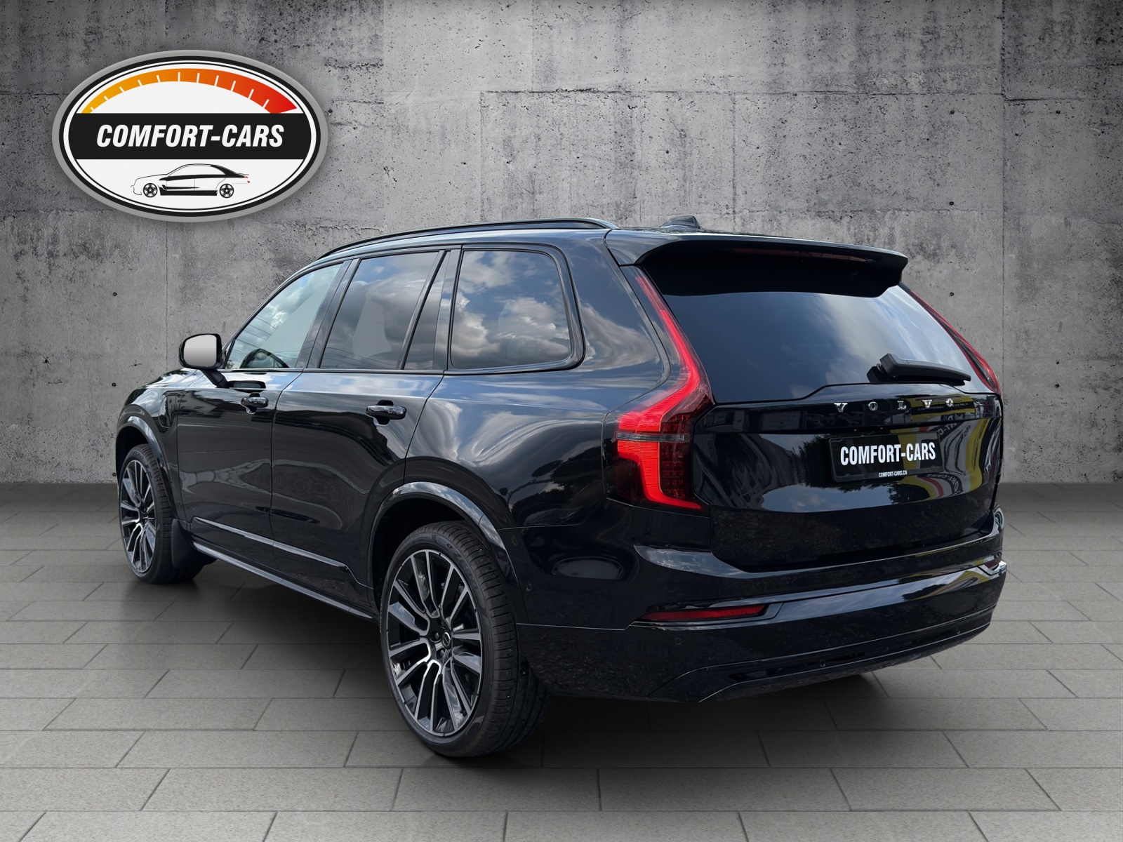VOLVO XC90 T8 eAWD PluginHybrid Ultra Dark Geartronic-showroom-element-3
