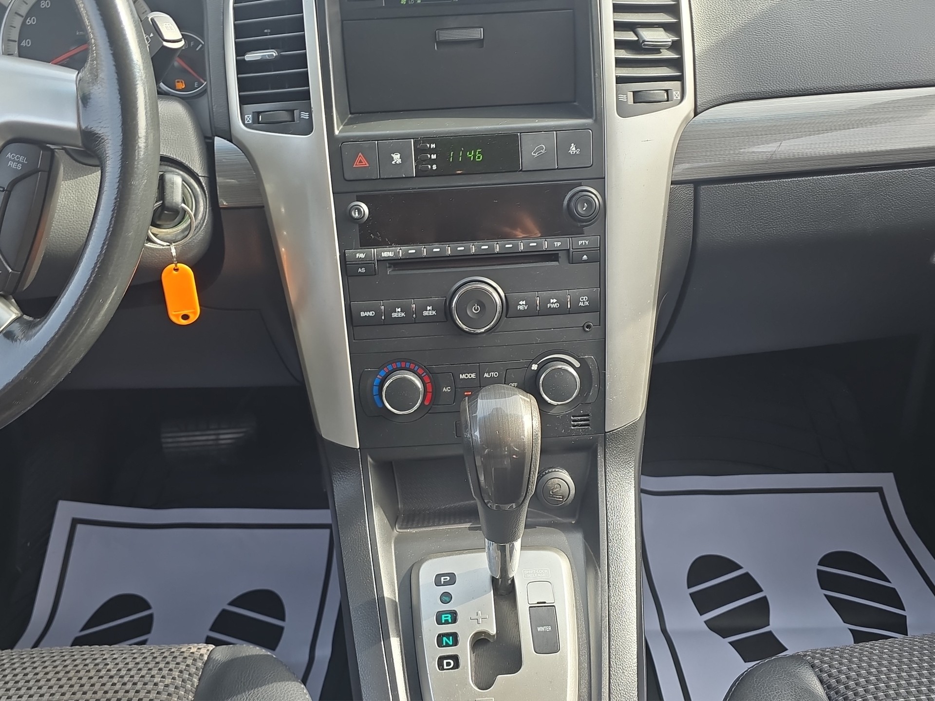 CHEVROLET Captiva 2.0 VCDi LS 4WD-image-11