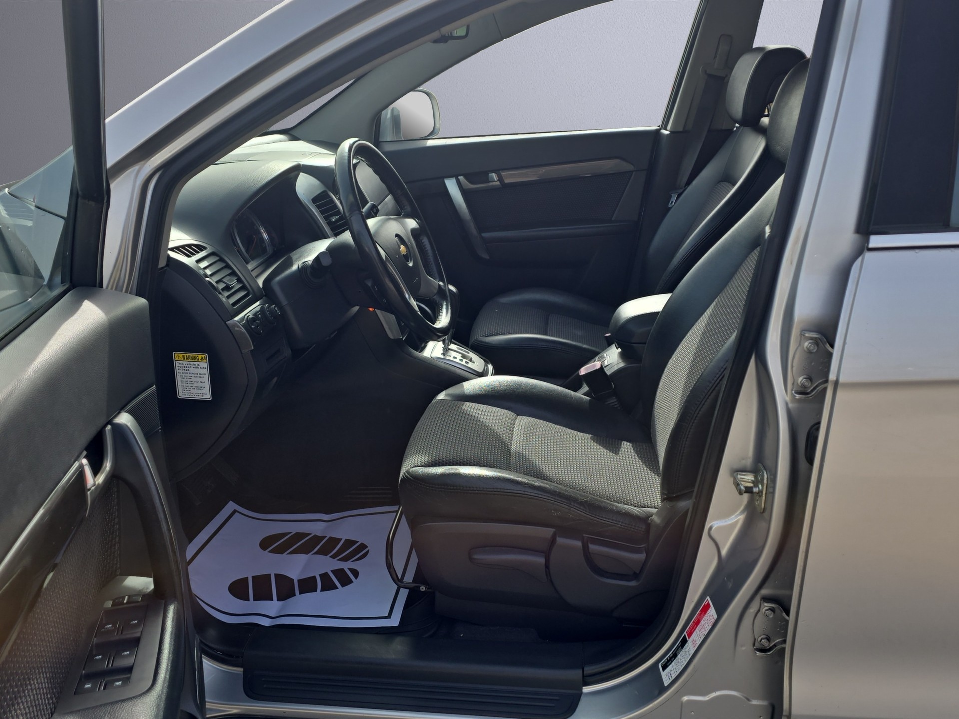 CHEVROLET Captiva 2.0 VCDi LS 4WD-image-9