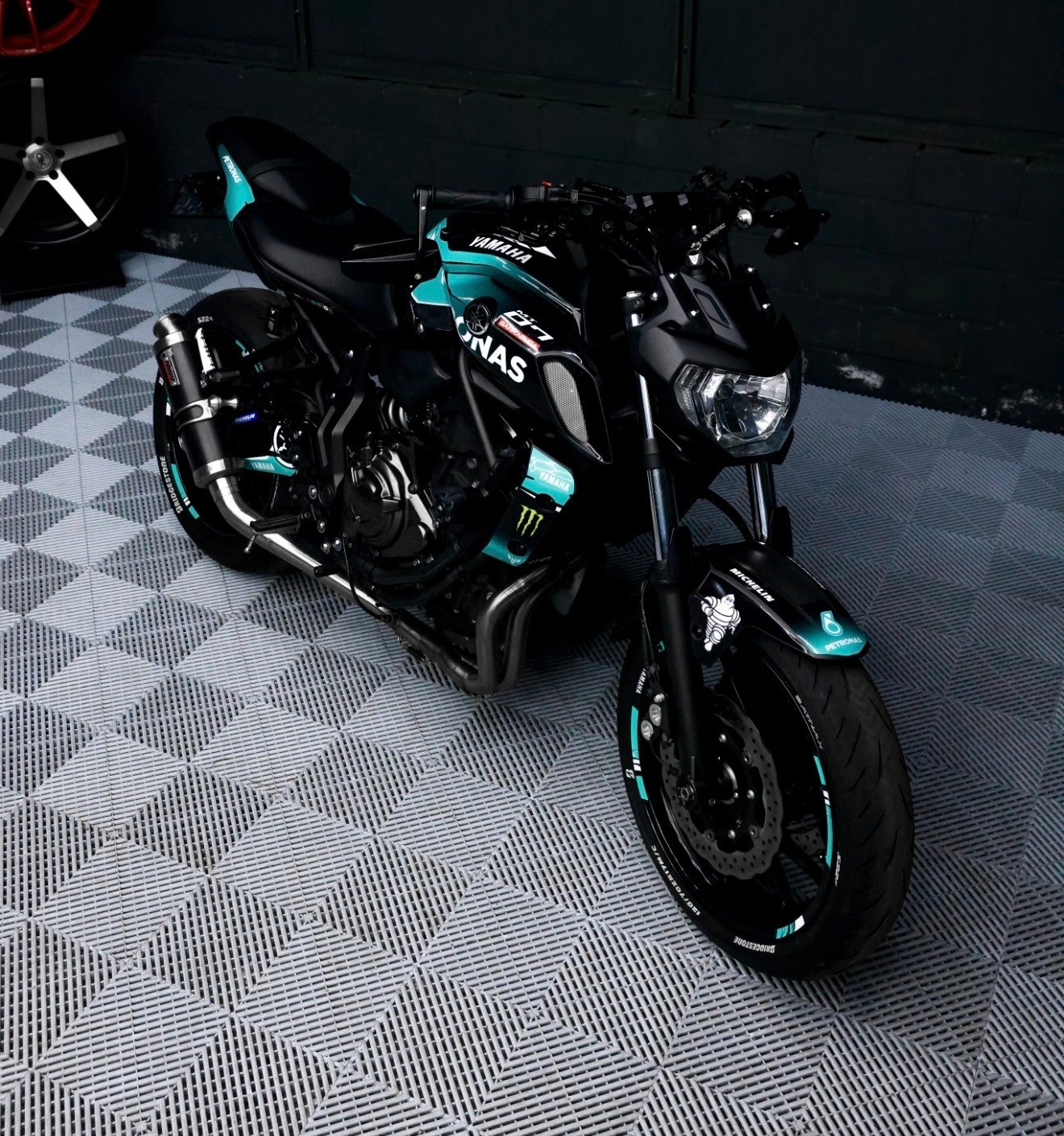 YAMAHA MT-07 ABS (35kW)-image-2