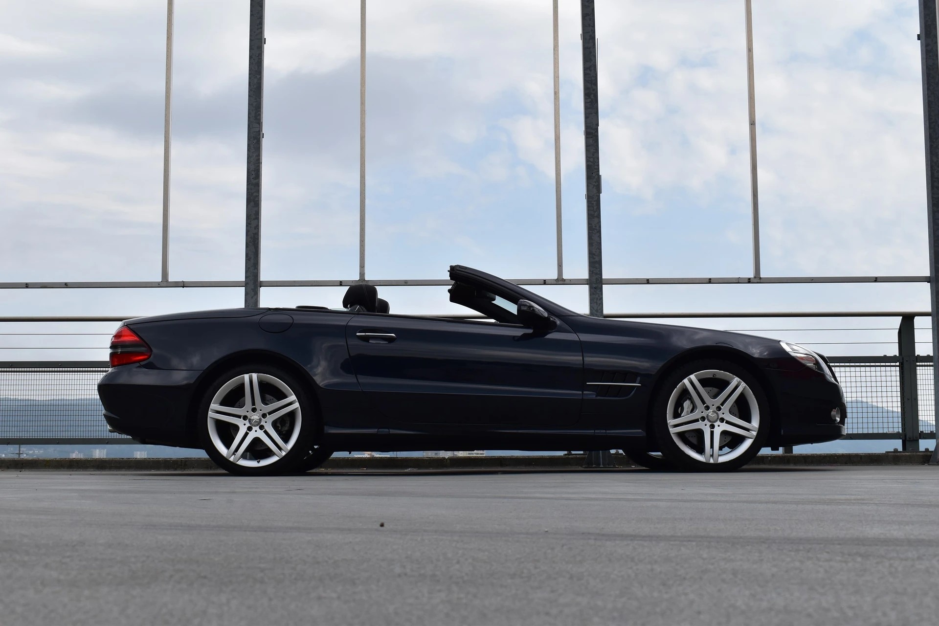 MERCEDES-BENZ SL 500 7G-TRONIC AMG SPORT l 388 PS-showroom-element-2