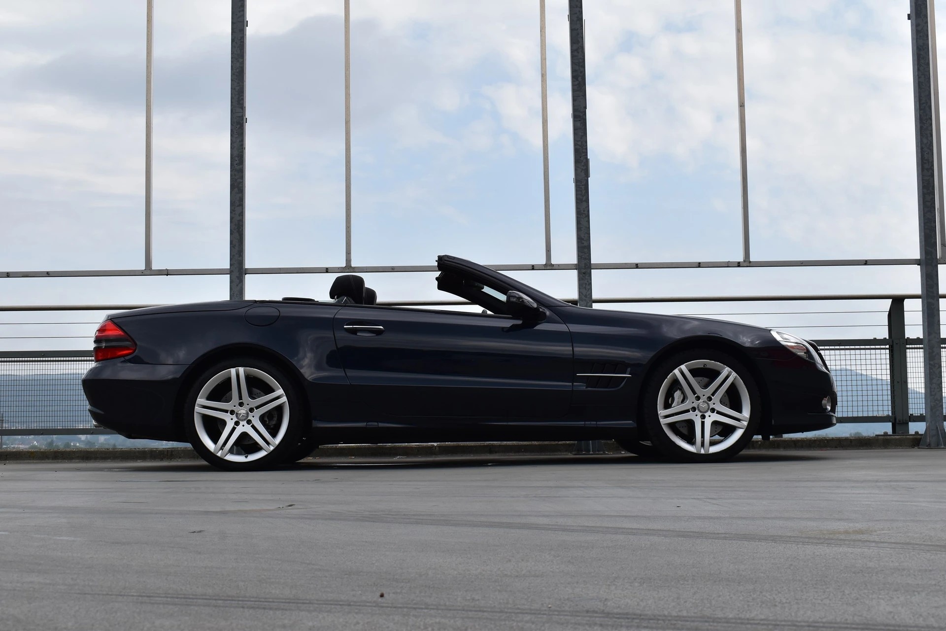 MERCEDES-BENZ SL 500 7G-TRONIC AMG SPORT l 388 PS