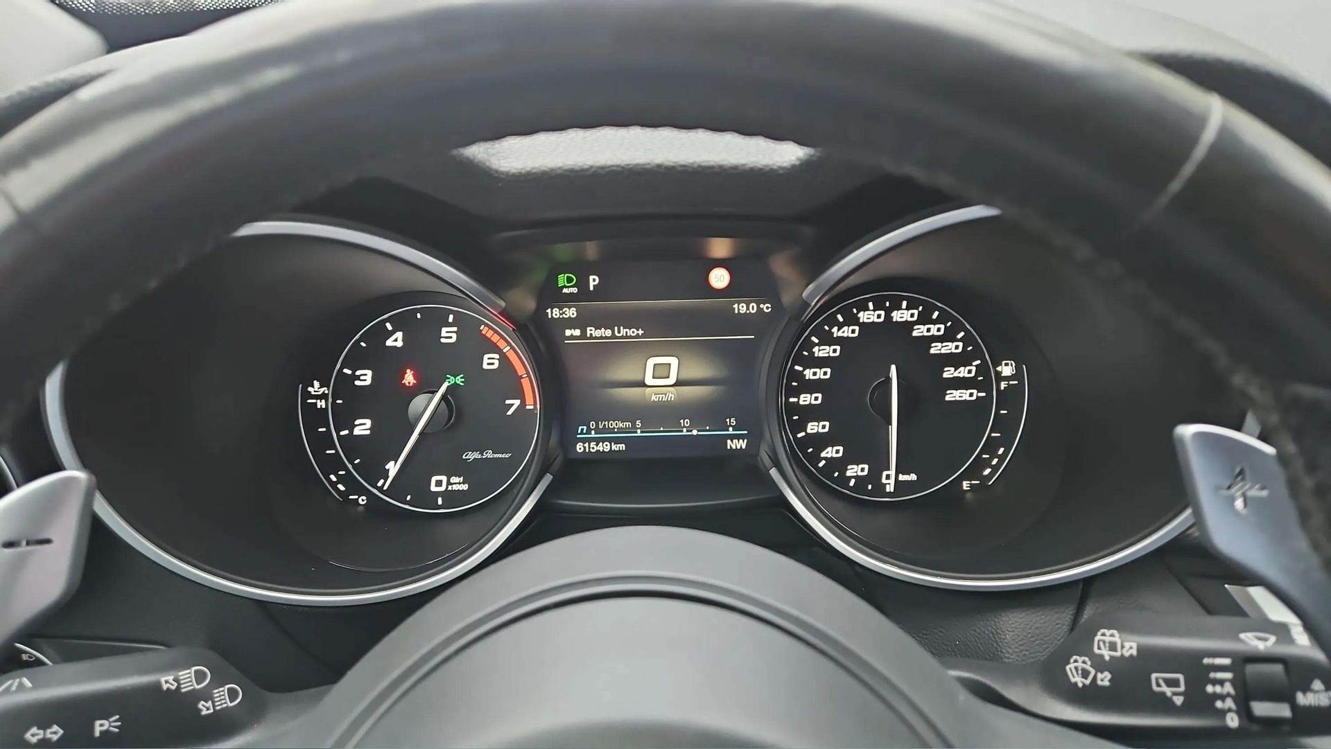 ALFA ROMEO Stelvio 2.0 Veloce Q4 Automatic 280PS mit Panoramadach-image-15