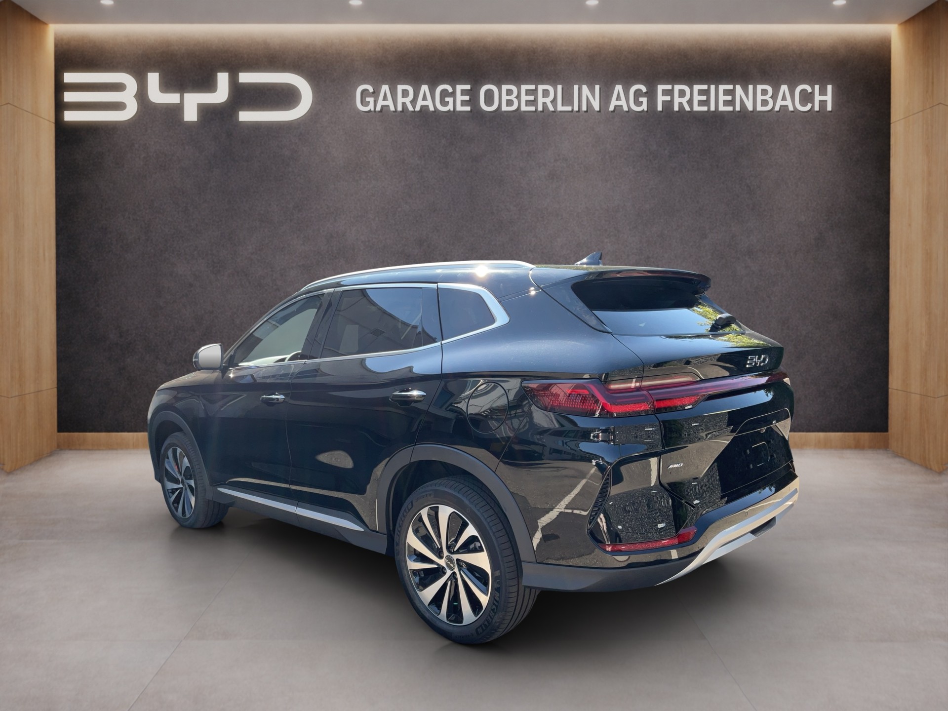 BYD Seal U DM-i Design AWD-showroom-element-2