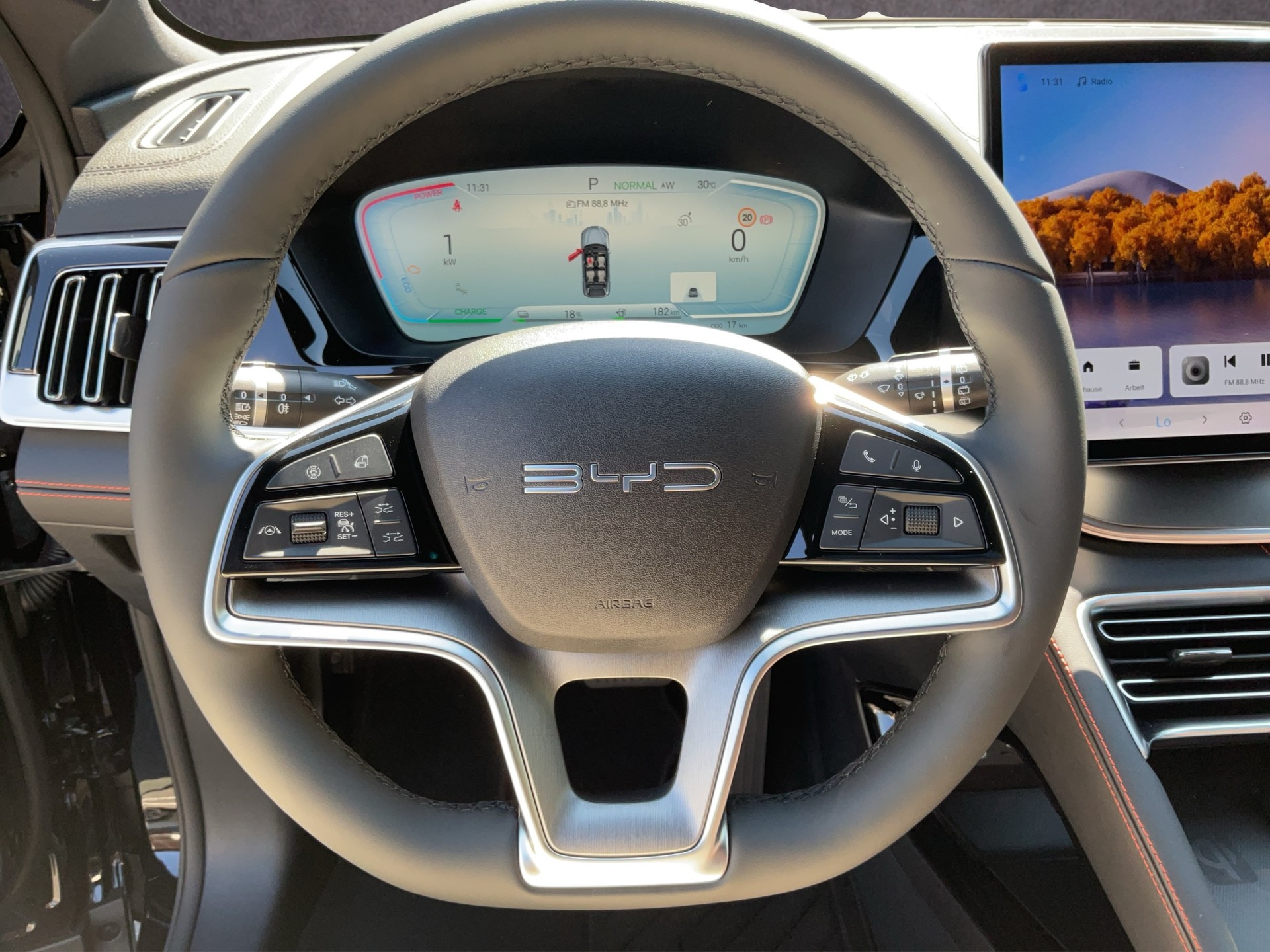 BYD Seal U DM-i Design AWD-image-12