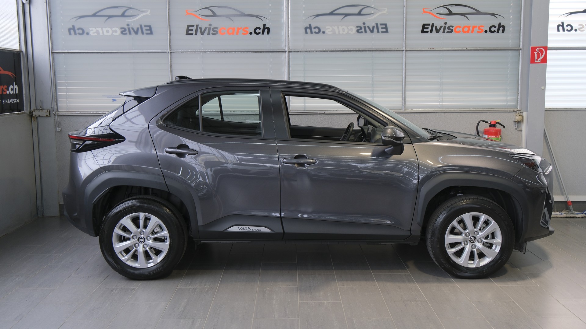 TOYOTA Yaris Cross 1.5 Trend e-CVT-image-25