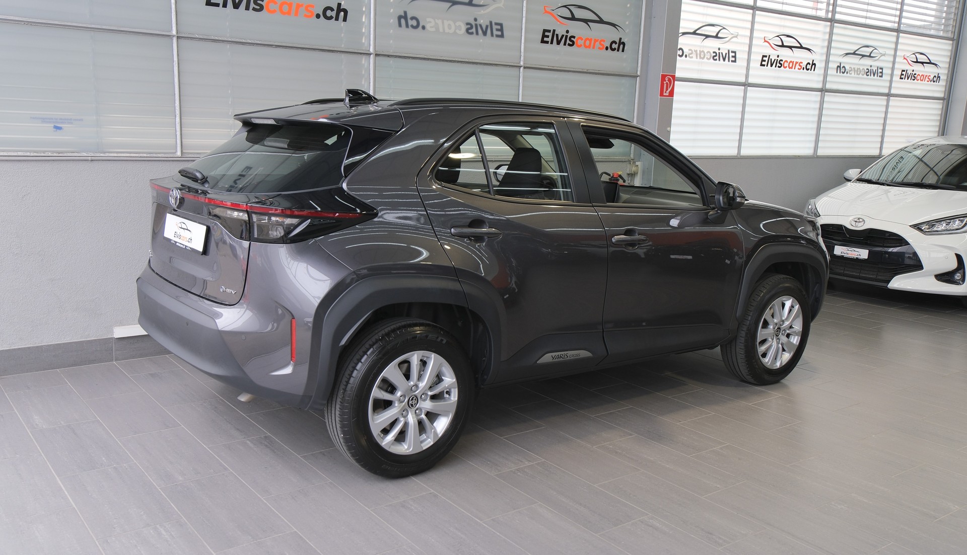 TOYOTA Yaris Cross 1.5 Trend e-CVT-image-24