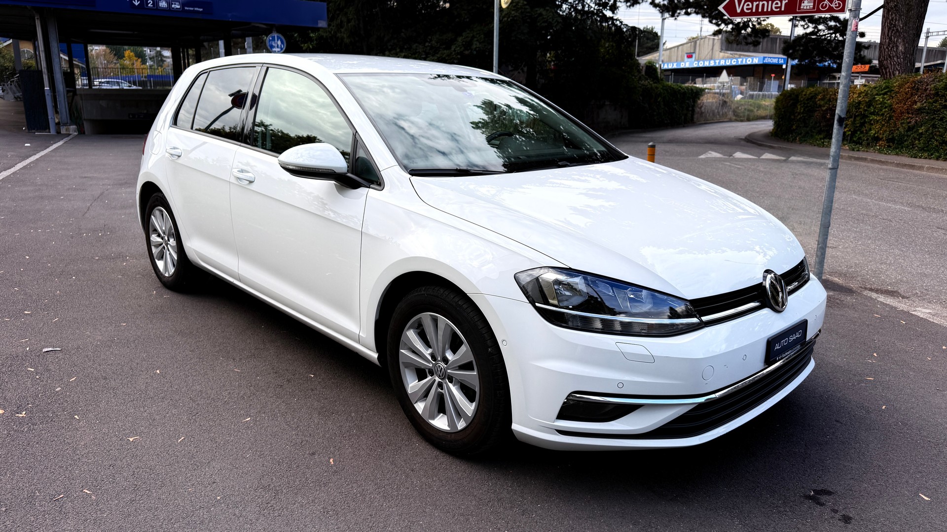 VW Golf 1.4 TSI Comfortline Swiss Line Limited-image-2