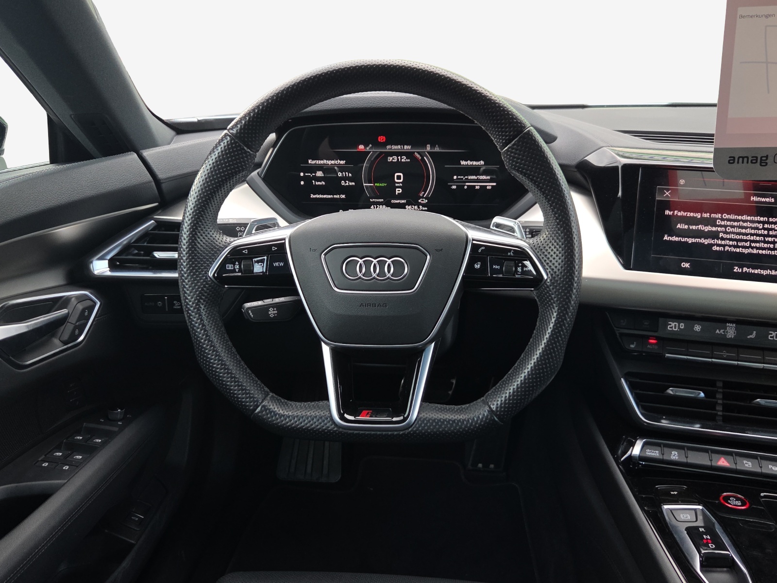 AUDI RS e-tron GT quattro-image-9
