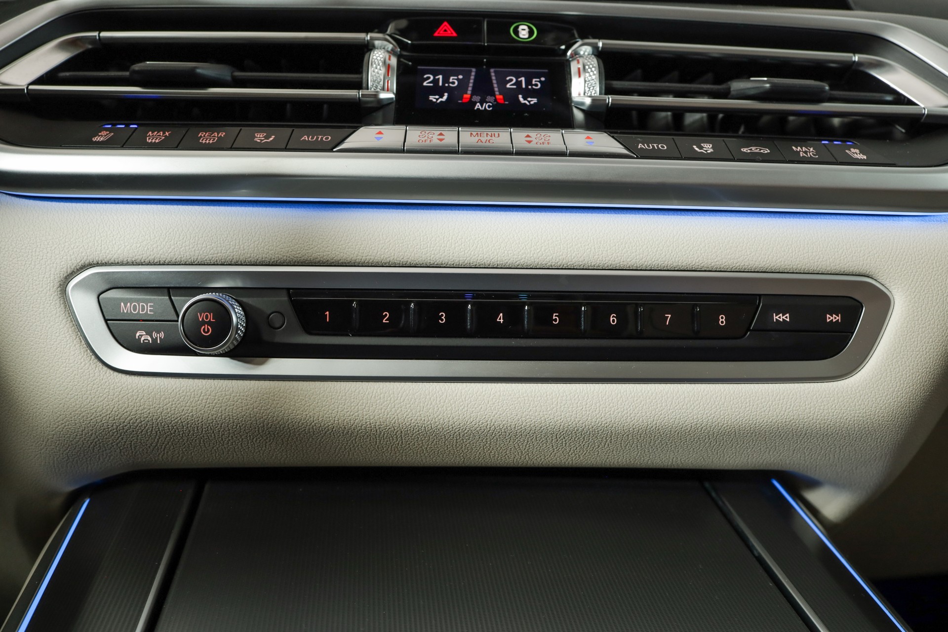 BMW X5 xDrive45e xLine Steptronic • BMW Individual Tansanitblau • Laser • Sky Lounge • Bowers & Wilkins-image-20