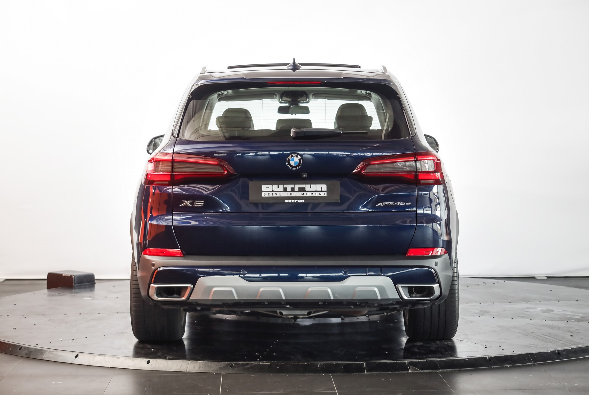 BMW X5 xDrive45e xLine Steptronic • BMW Individual Tansanitblau • Laser • Sky Lounge • Bowers & Wilkins-showroom-element-2