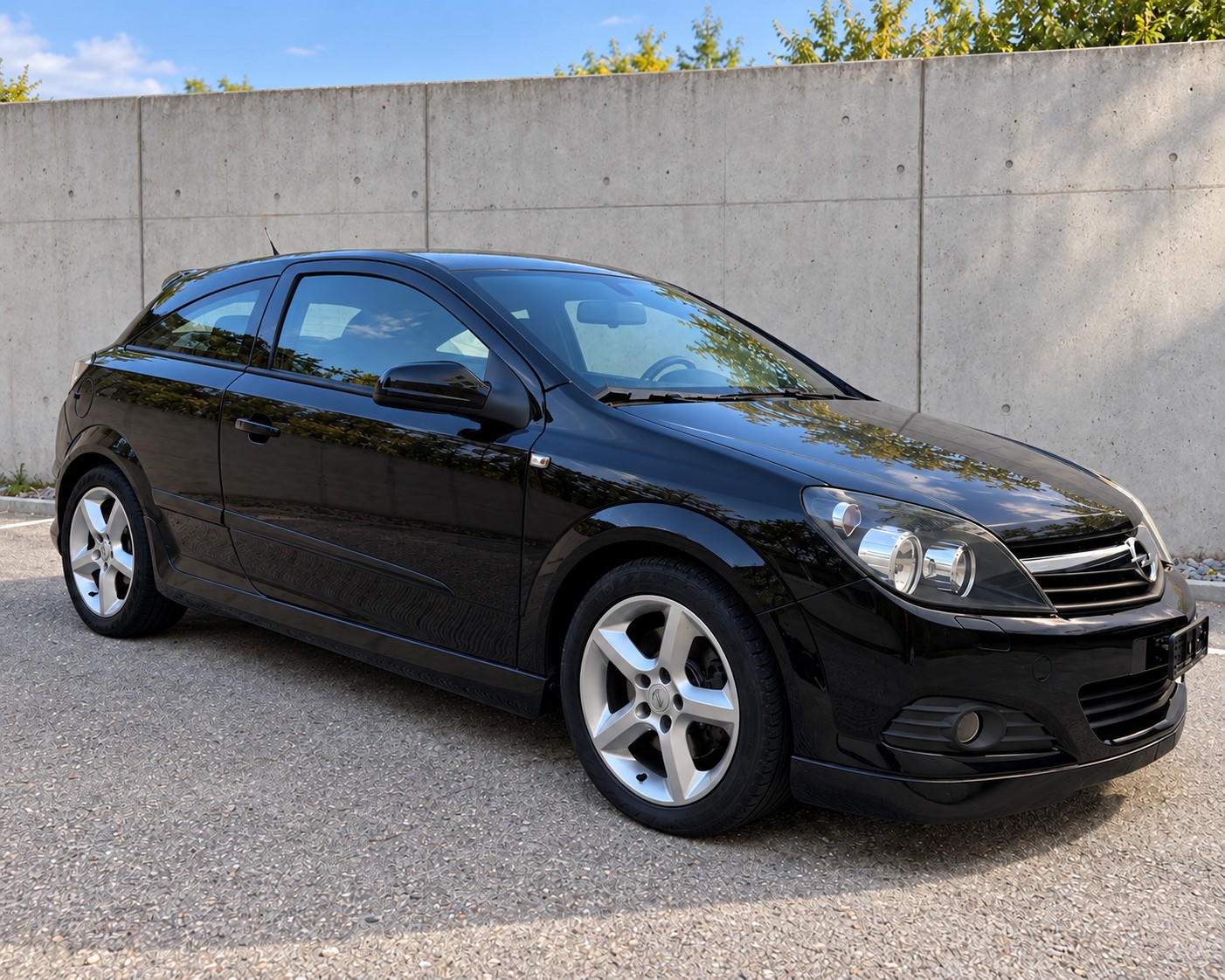 OPEL Astra GTC 2.0 Turbo Sport | frisch ab MFK & Service | Bremsen neu | 8-fach