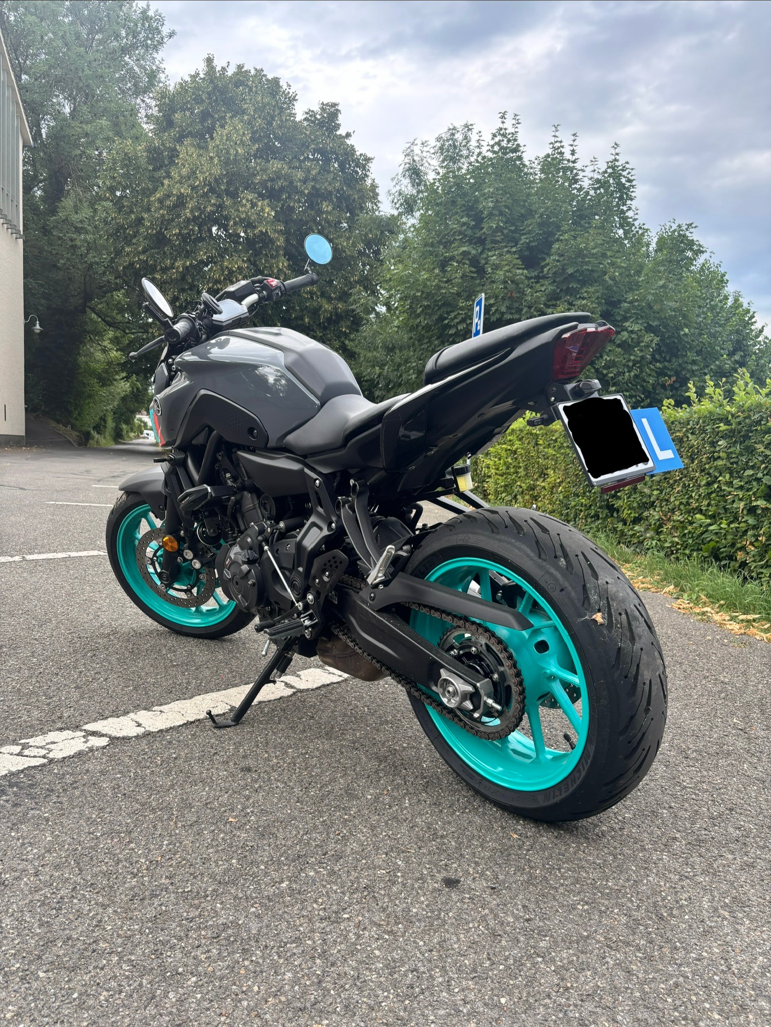 YAMAHA MT-07-image-2