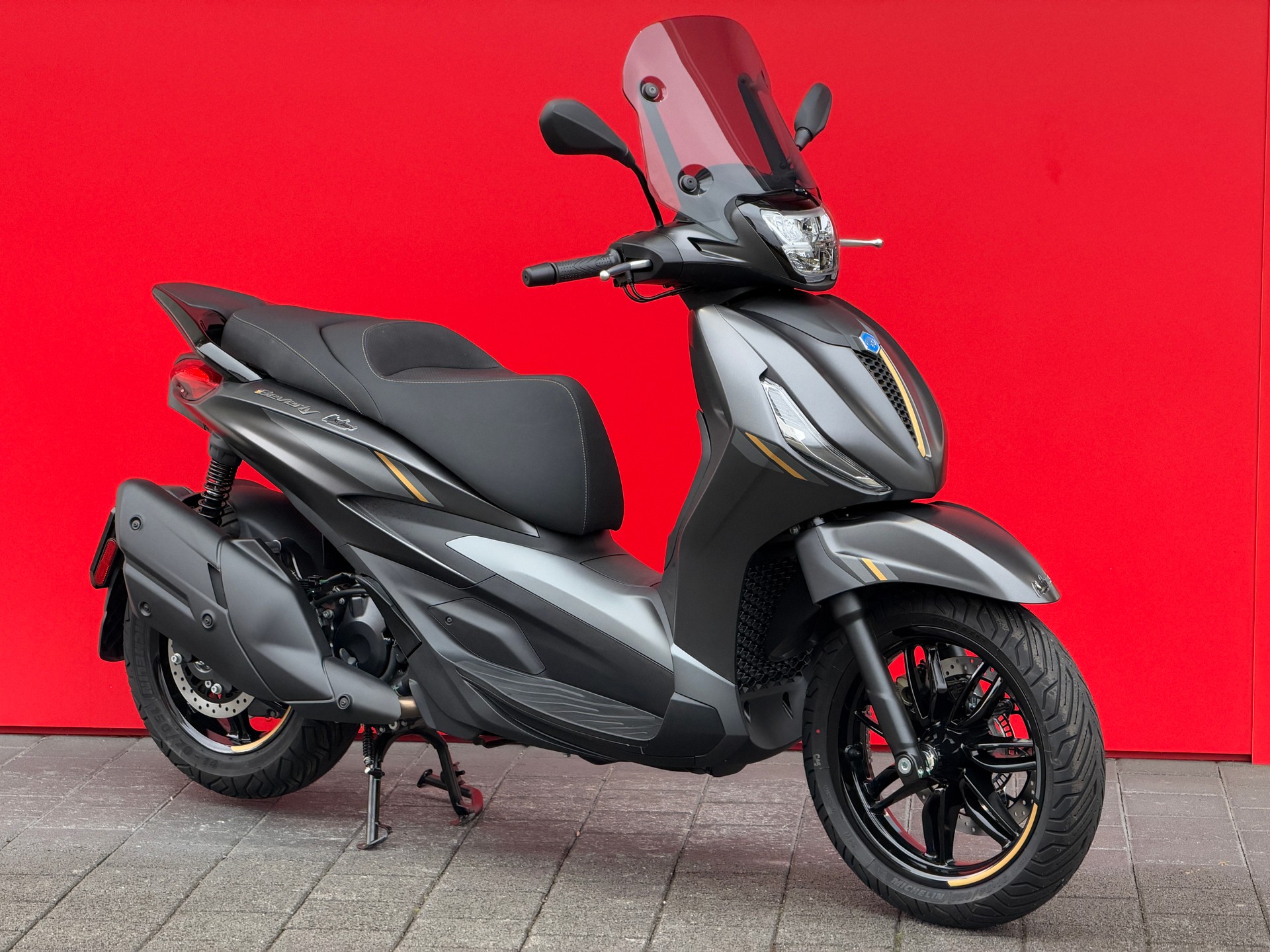 PIAGGIO Beverly 400 25th Anniversary E5+-image-3