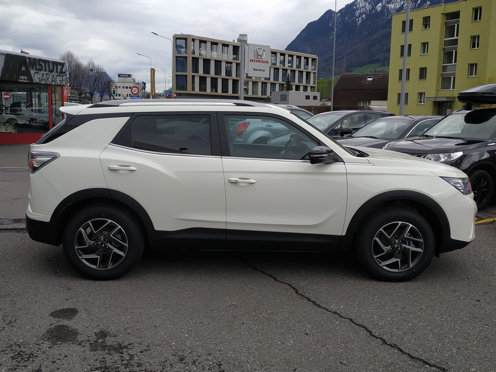 KGM-SsangYong Korando eMotion Titanium-image-4