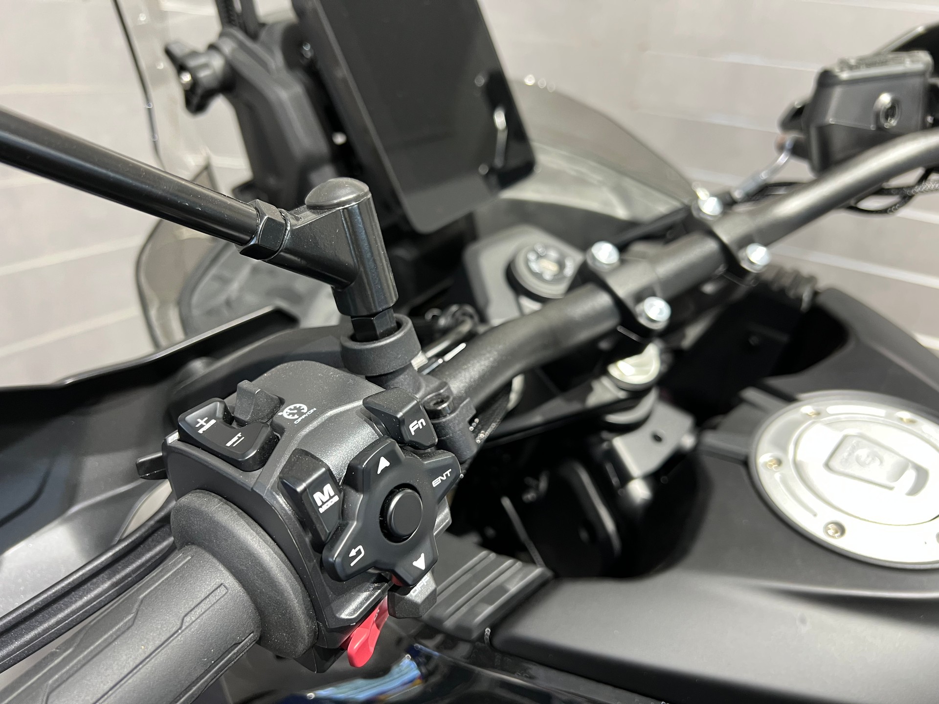 CF MOTO 800MT-X-image-10