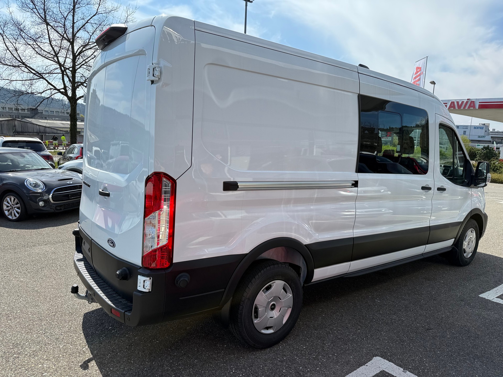 FORD Transit Combi 350 L3H2 Trend VAN 350 7 Sitze-image-5