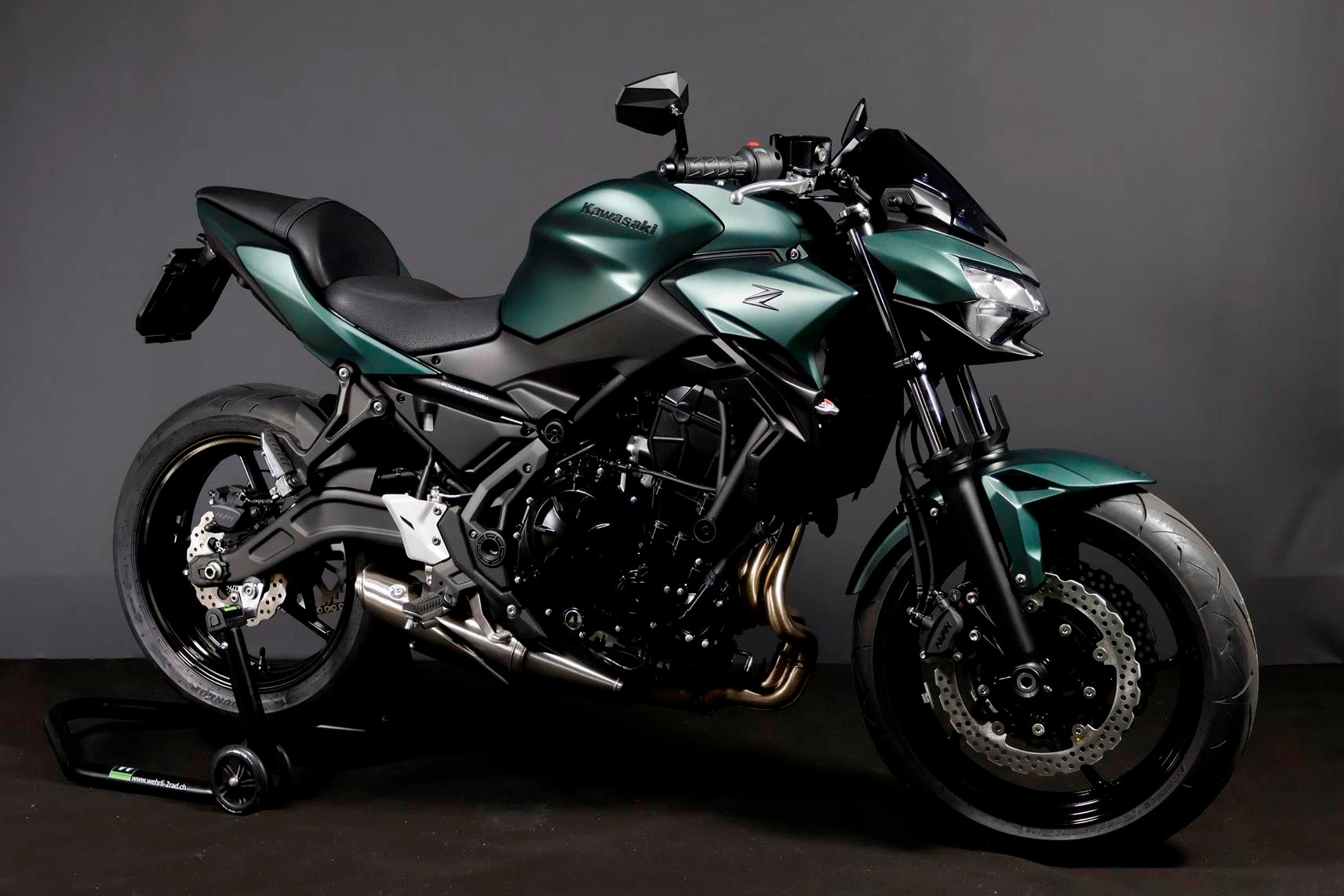 KAWASAKI Z 650 (35/50 KW) Draksmaragd Level 2-image-1